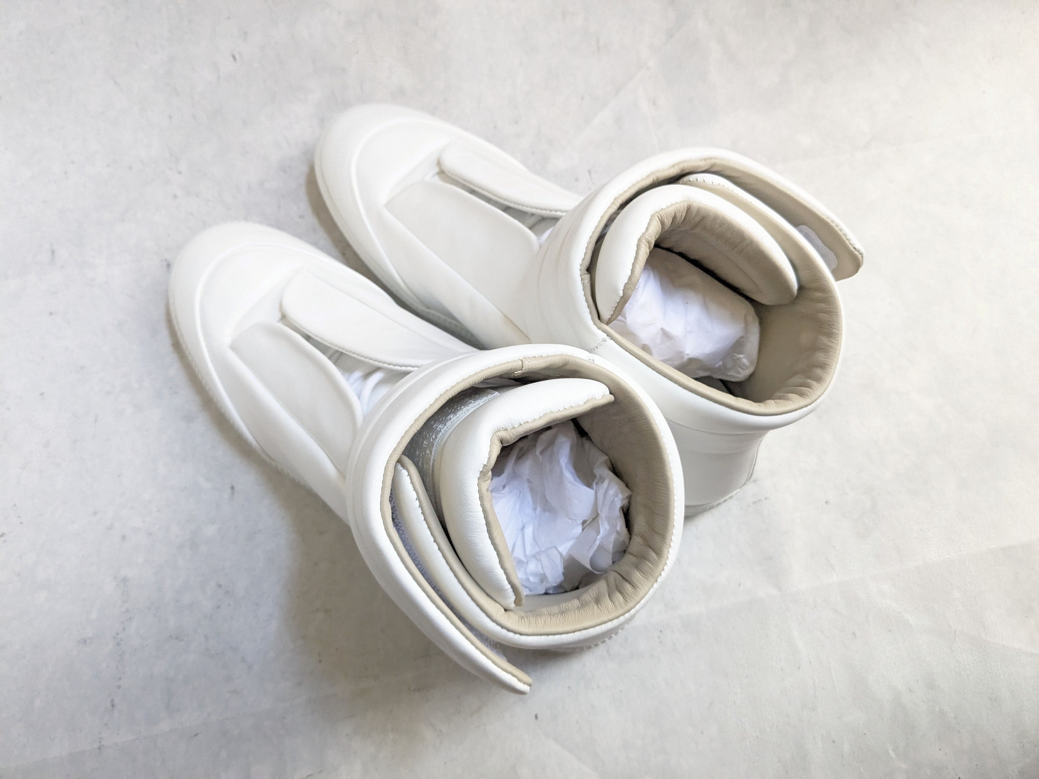 Maison Margiela Maison Margiela Future Sneakers White 11 44 High Tops Size US 11 / EU 44 - 16 Thumbnail