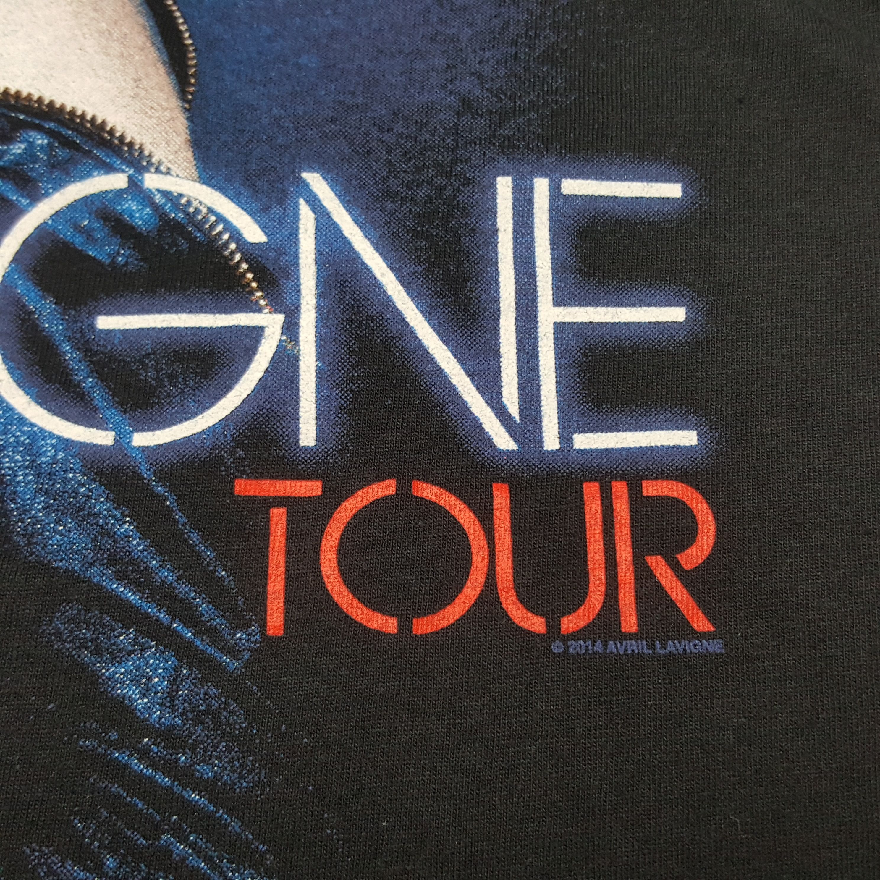 Band Tees × Vintage Vintage The Avril Lavigne Tour 2014 Tshirt Size US S / EU 44-46 / 1 - 9 Thumbnail