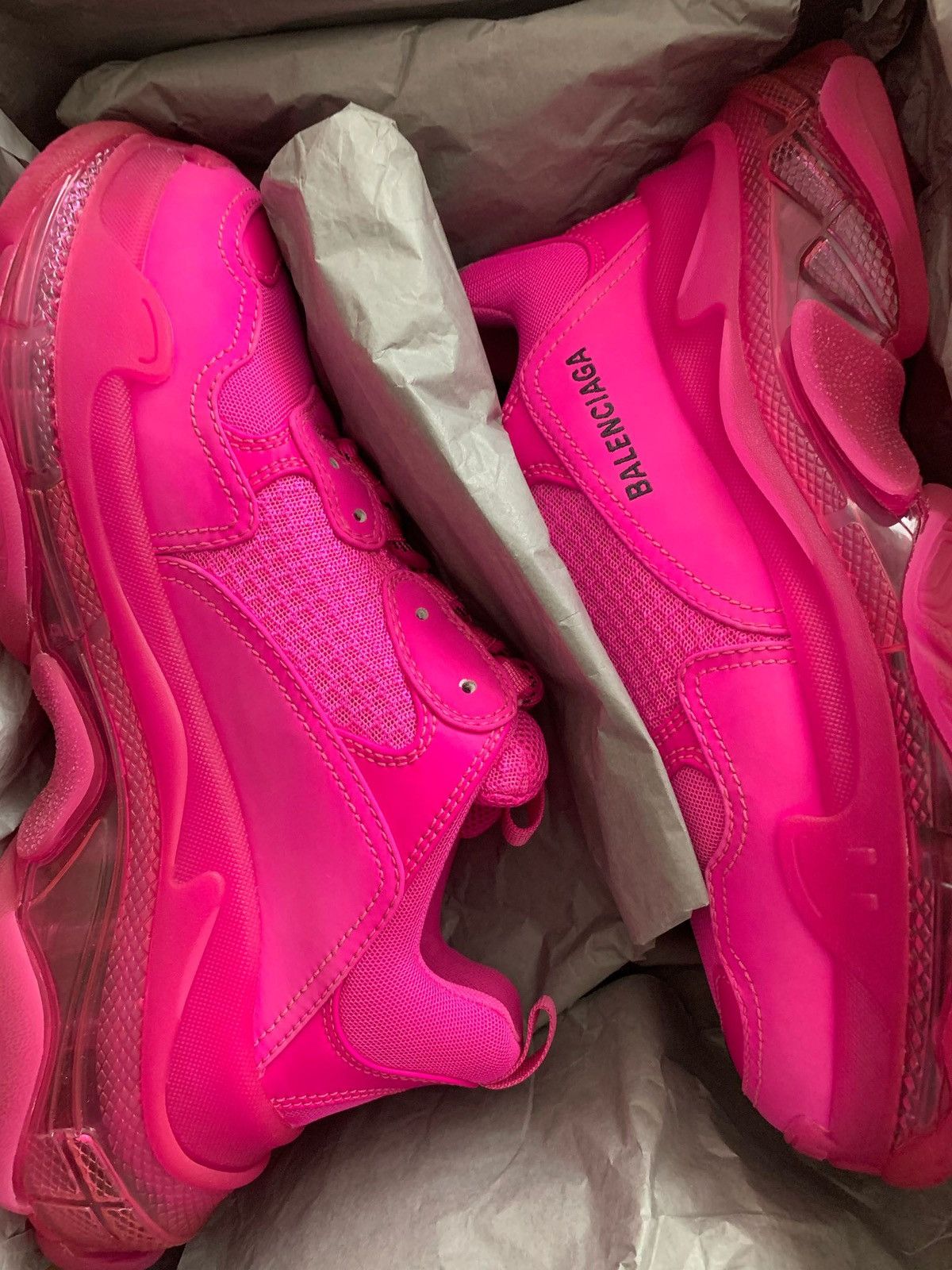 Balenciaga *RARE* Balenciaga Pink Triple S Clearsole Sz.42 Size US 12 / IT 42 - 8 Thumbnail