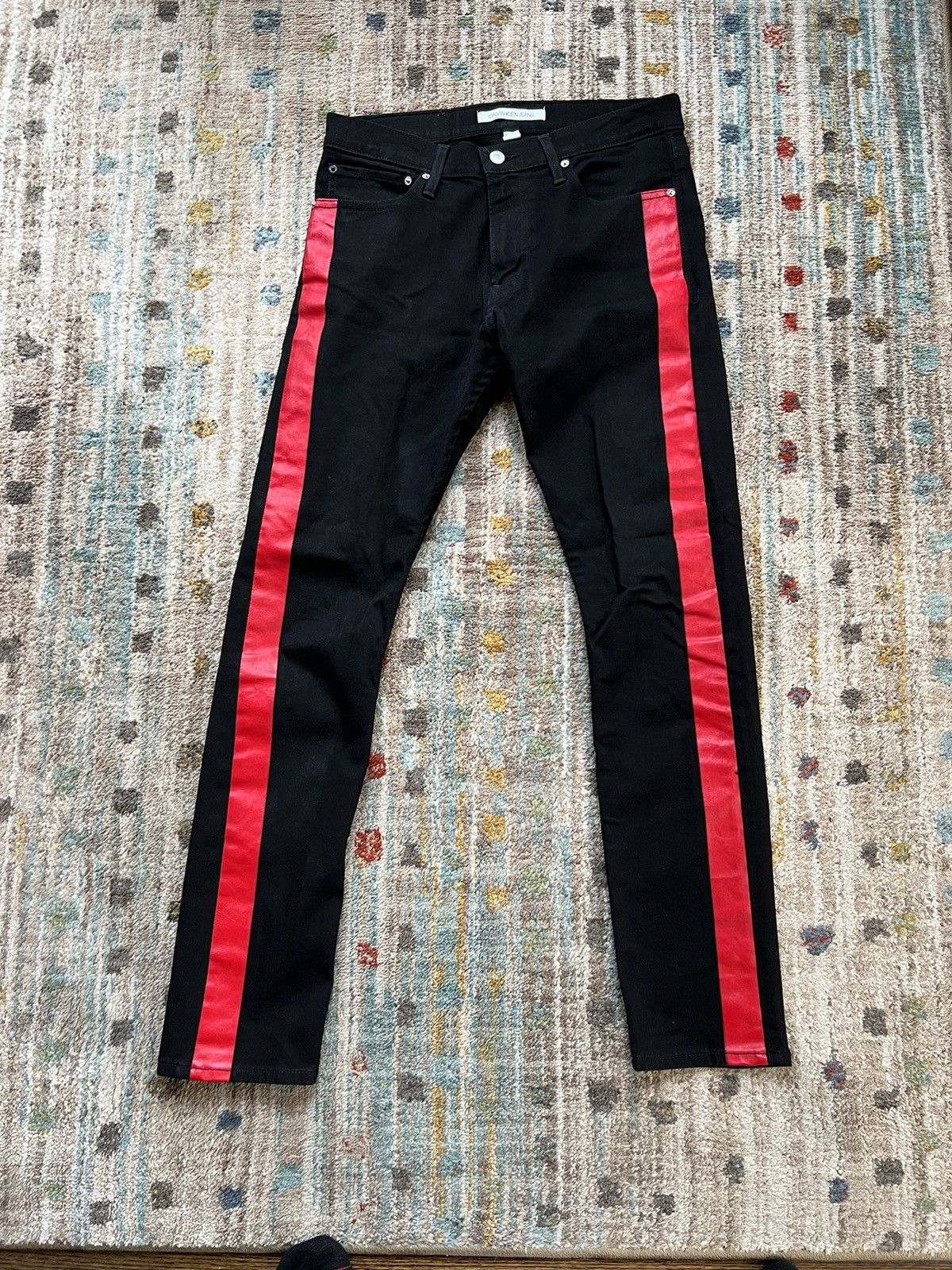 Calvin klein jeans red stripe discount