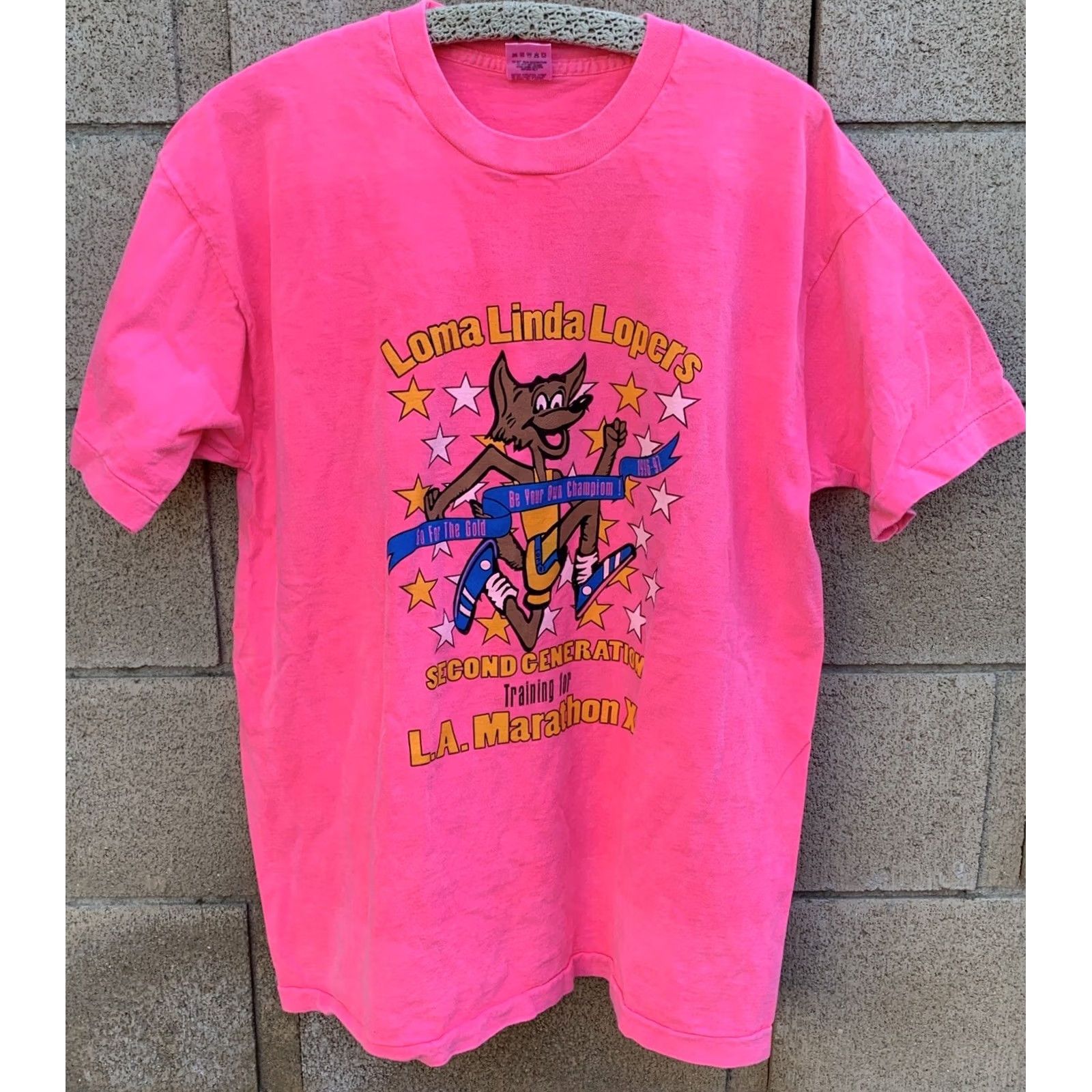 Fruit Of The Loom VINTAGE Loma Linda Lopers Marathon Training T Shirt 90s Neon Pink Size XL Fruit of the Loom Mens T-Shirt Size US XL / EU 56 / 4 - 3 Thumbnail