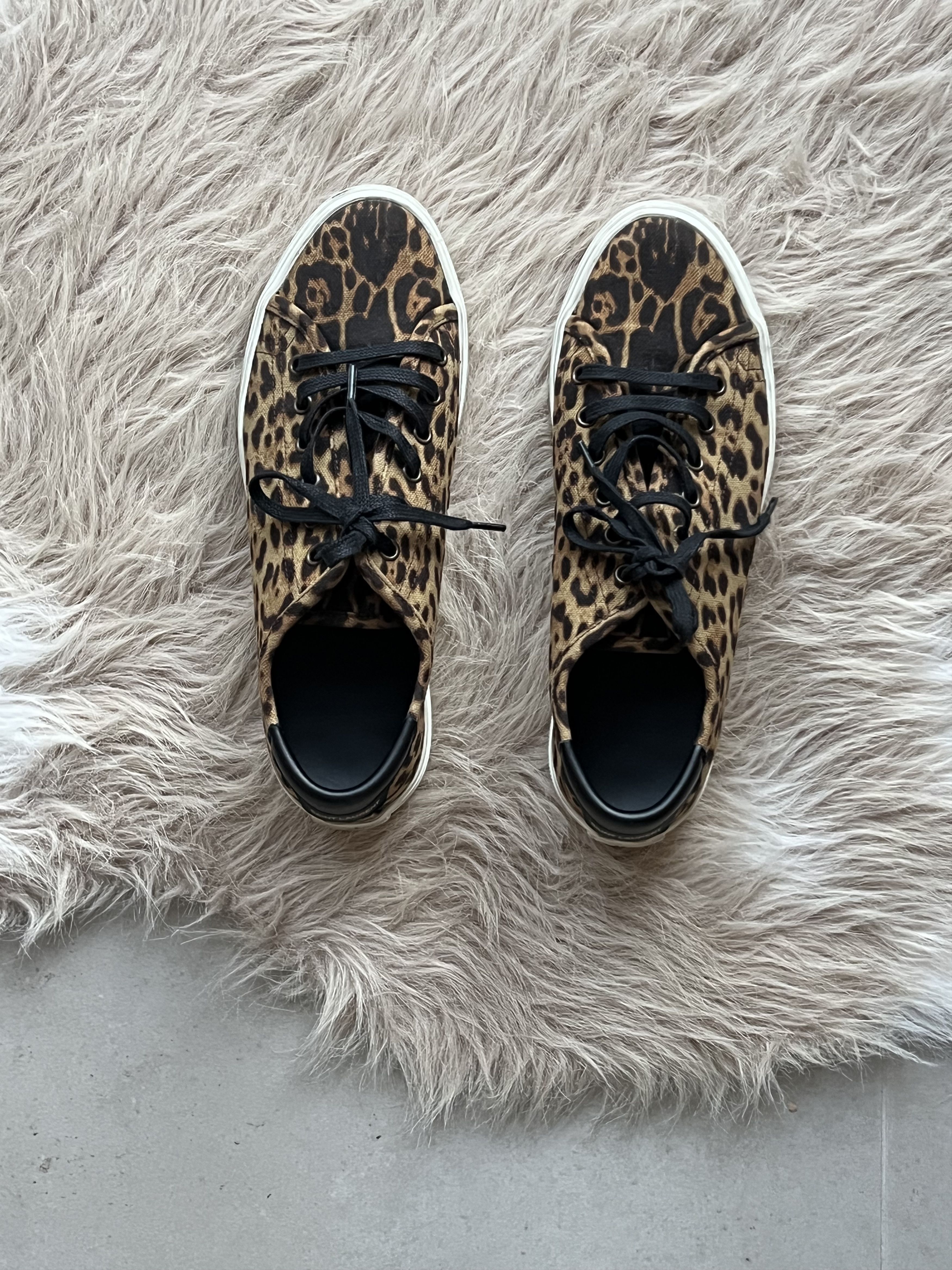Yves Saint Laurent Saint Laurent Malibu Leopard Low Sneakers 606446 - Size: 39 Size US 9 / IT 39 - 2 Thumbnail