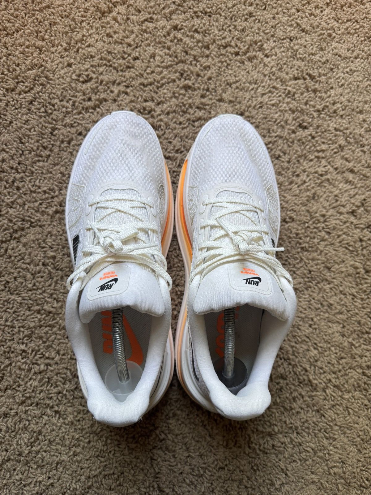 Nike Nike Vomero Premium coconut orange size 10.5 Size US 10.5 / EU 43-44 - 7 Thumbnail