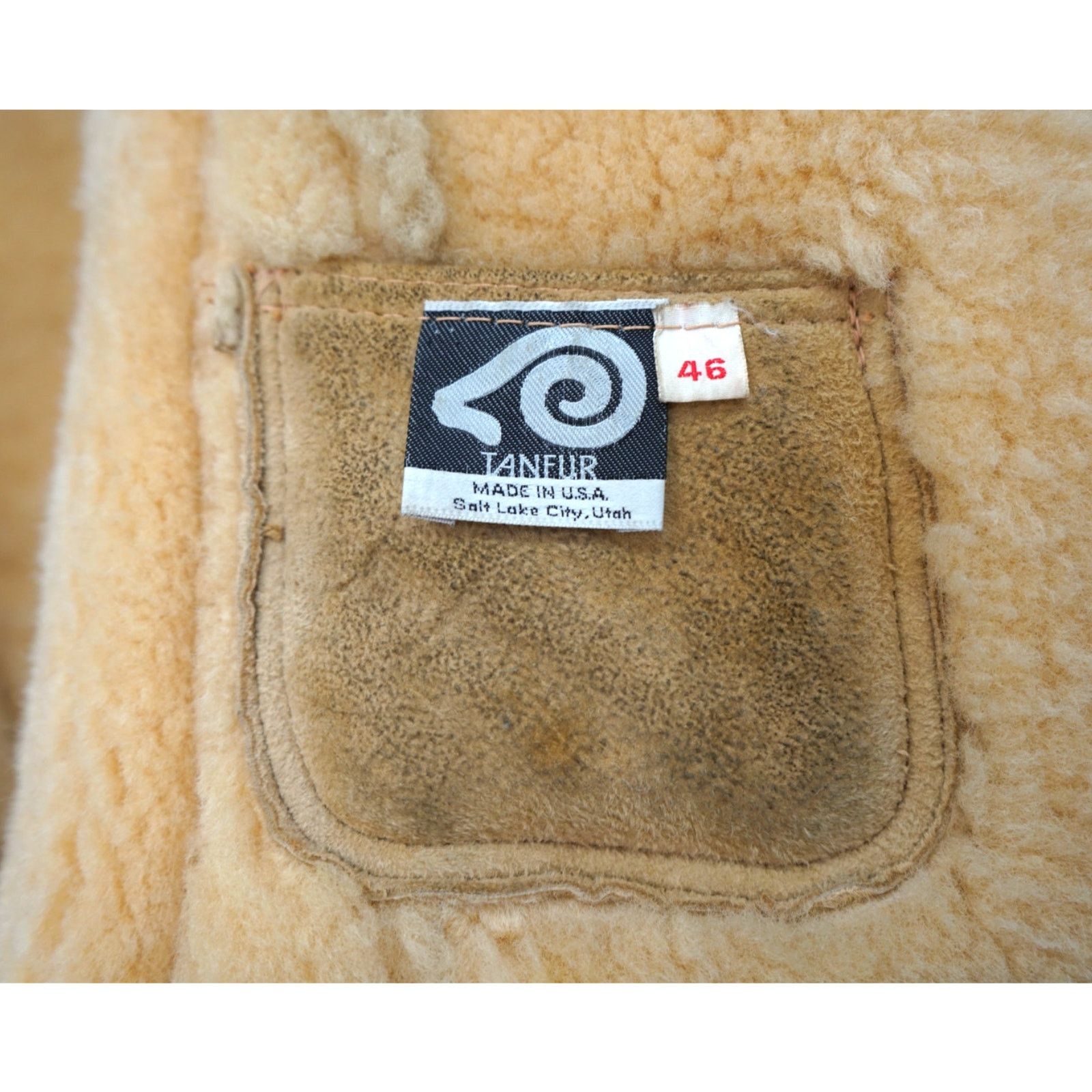 Marlboro × Vintage Vintage 90s TANFUR Marlboro Shearling Western Jacket Mens XL Size US XL / EU 56 / 4 - 10 Thumbnail