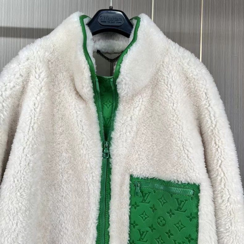 Louis Vuitton Louis Vuitton Faux Fur Jacket with Green Accents-2506 Size US XXL / EU 58 / 5 - 3 Thumbnail