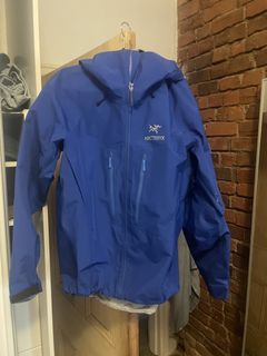 Arcteryx Alpha SV Blue GoreTex Pro Jacket - Size S – NDWC0 Shop