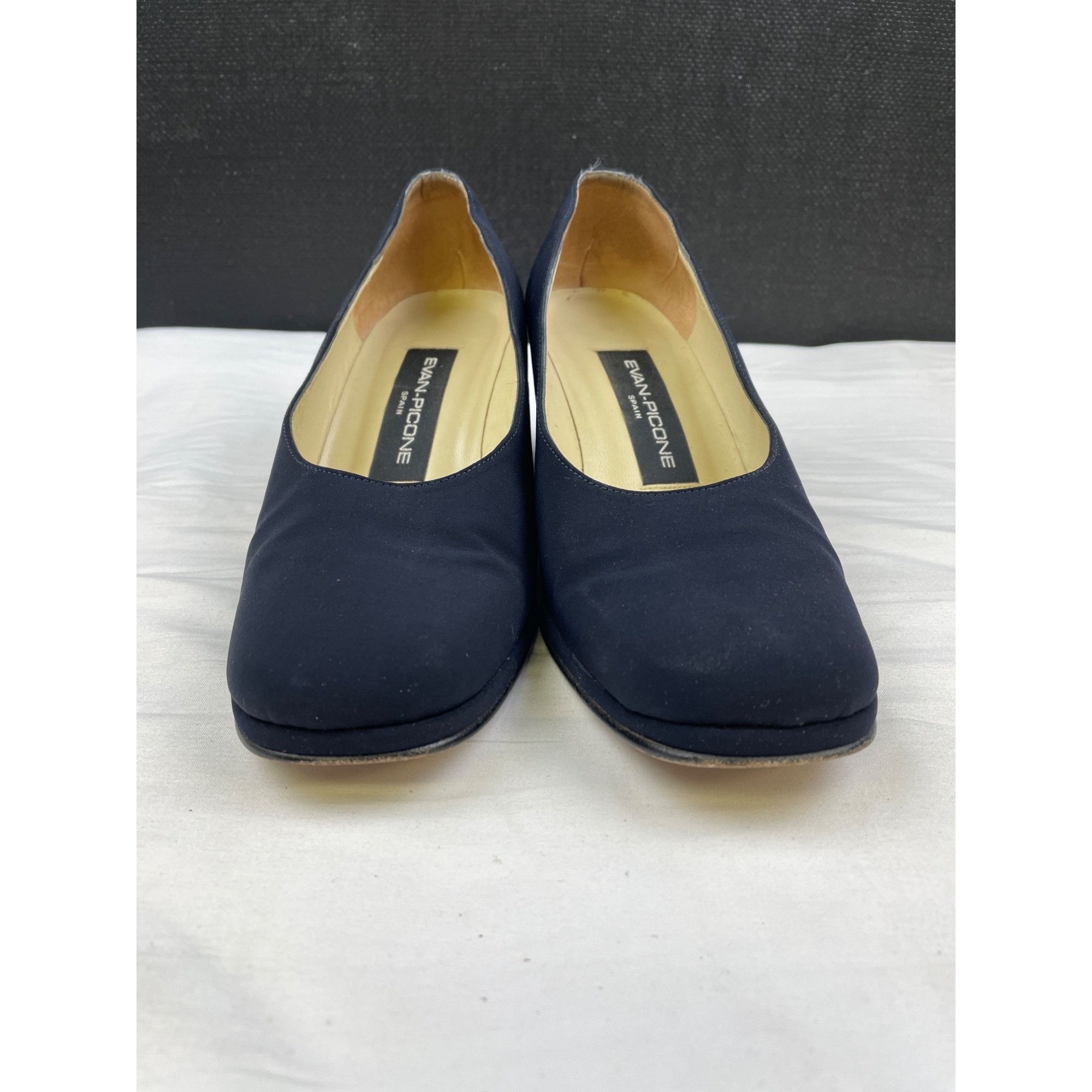 Evan Picone Evan Picone Women's Blue Fabric Shoes/Heels 2.5" Spain Size Size US 8 / IT 38 - 2 Thumbnail