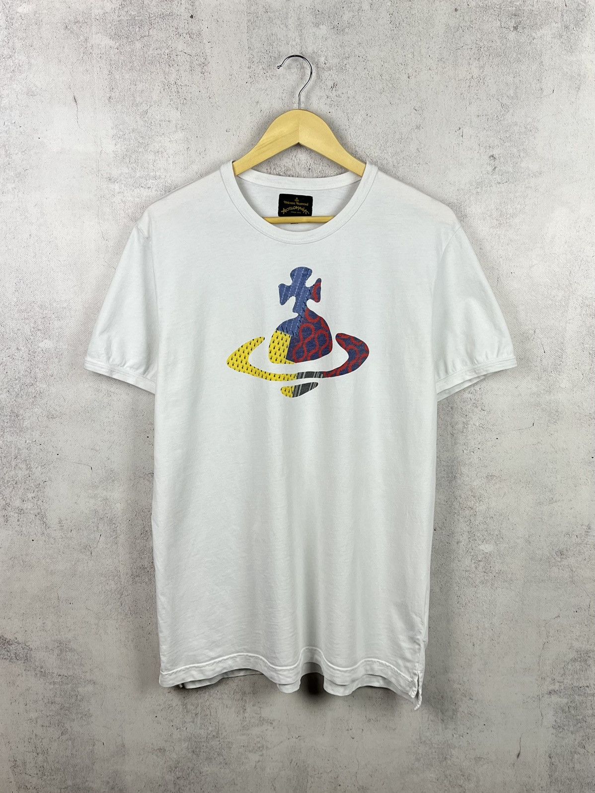 Vivienne Westwood Vivienne Westwood Anglomania Big Logo T-shirt Rare Hype Y2K Size US XL / EU 56 / 4 - 1 Thumbnail