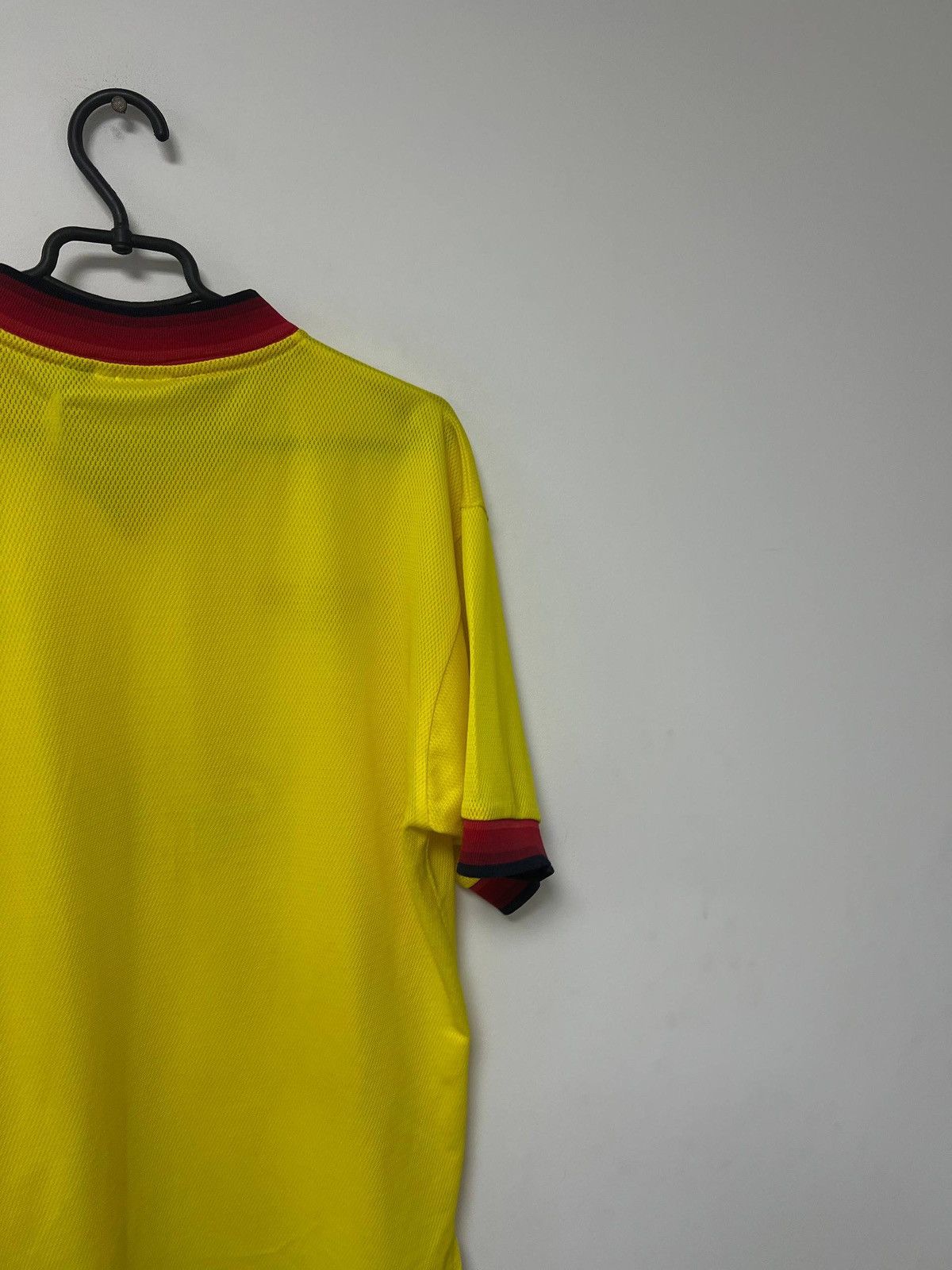 Reebok Vintage 1997-1999 Football Shirt Reebok Trikot Mens sz M Size US M / EU 48-50 / 2 - 14 Thumbnail