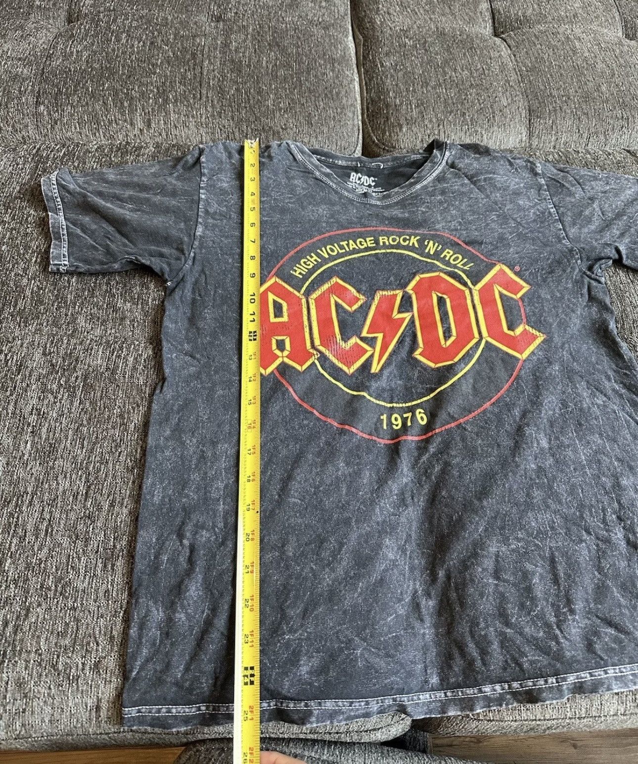 AC/DC × Vintage AC/DC tour tunic top tshirt Size:Small Unisex Size S / US 4 / IT 40 - 4 Thumbnail