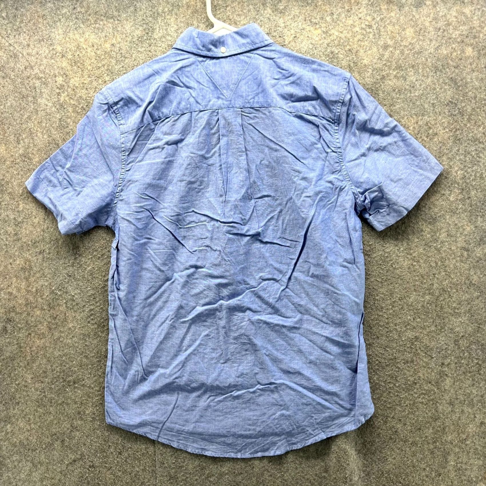 Tommy Hilfiger VINTAGE Tommy Hilfiger Shirt Men Small Adult Blue Casual Button Down Regular Pocket Vtg Size US S / EU 44-46 / 1 - 3 Thumbnail