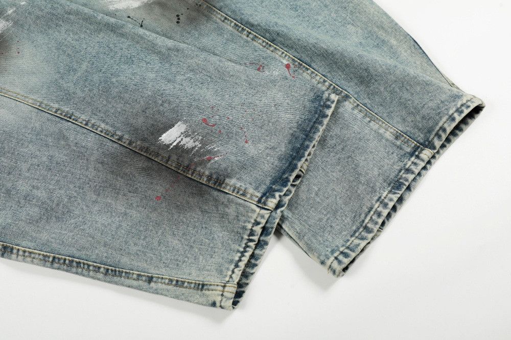 Vintage Men's vintage-style loose-fitting curved-leg jeans Size US 32 / EU 48 - 6 Thumbnail