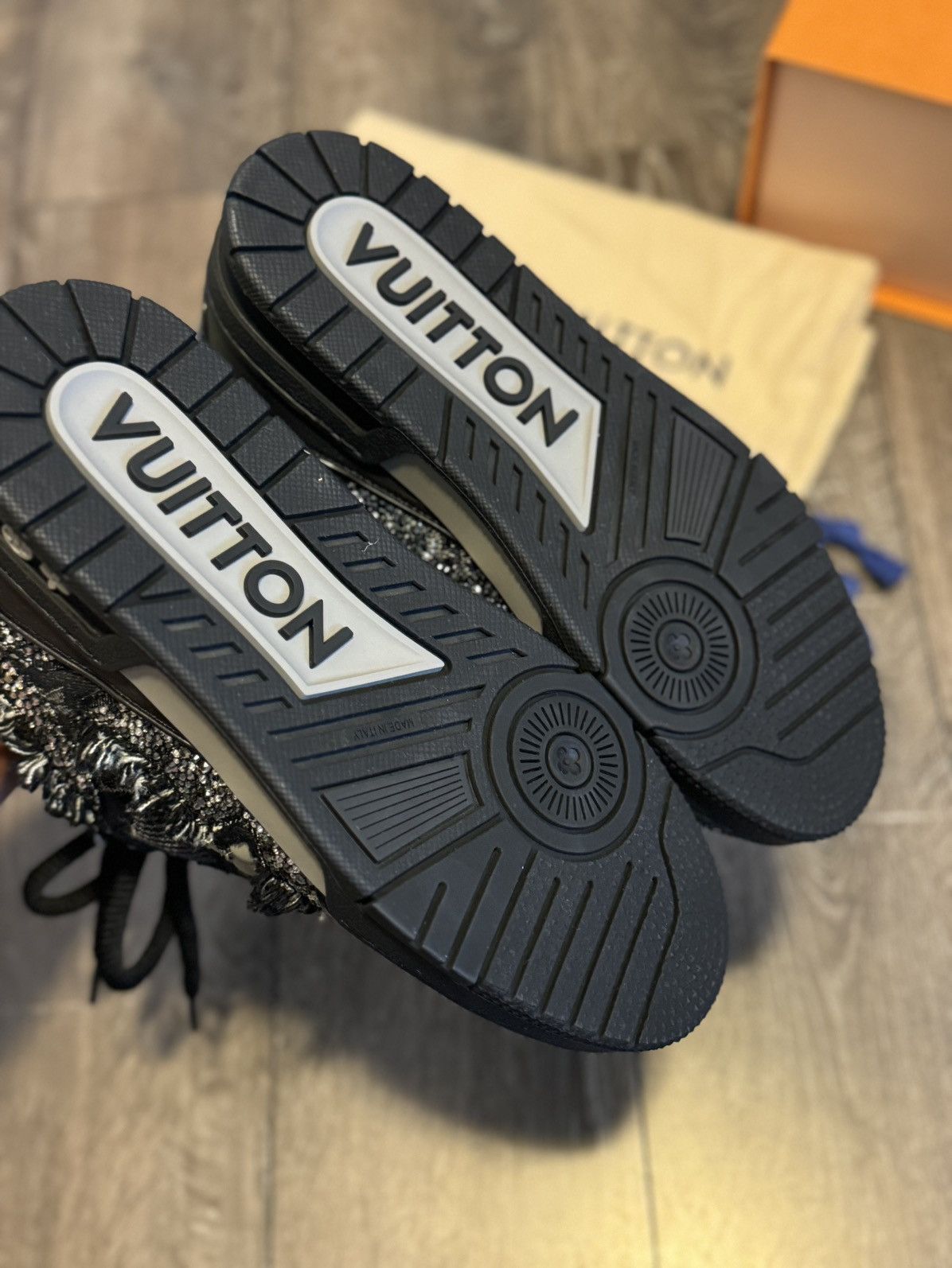 Louis Vuitton LV Skate Trainer Swarovski monogram LV6 Size US 8 / EU 41 - 3 Thumbnail