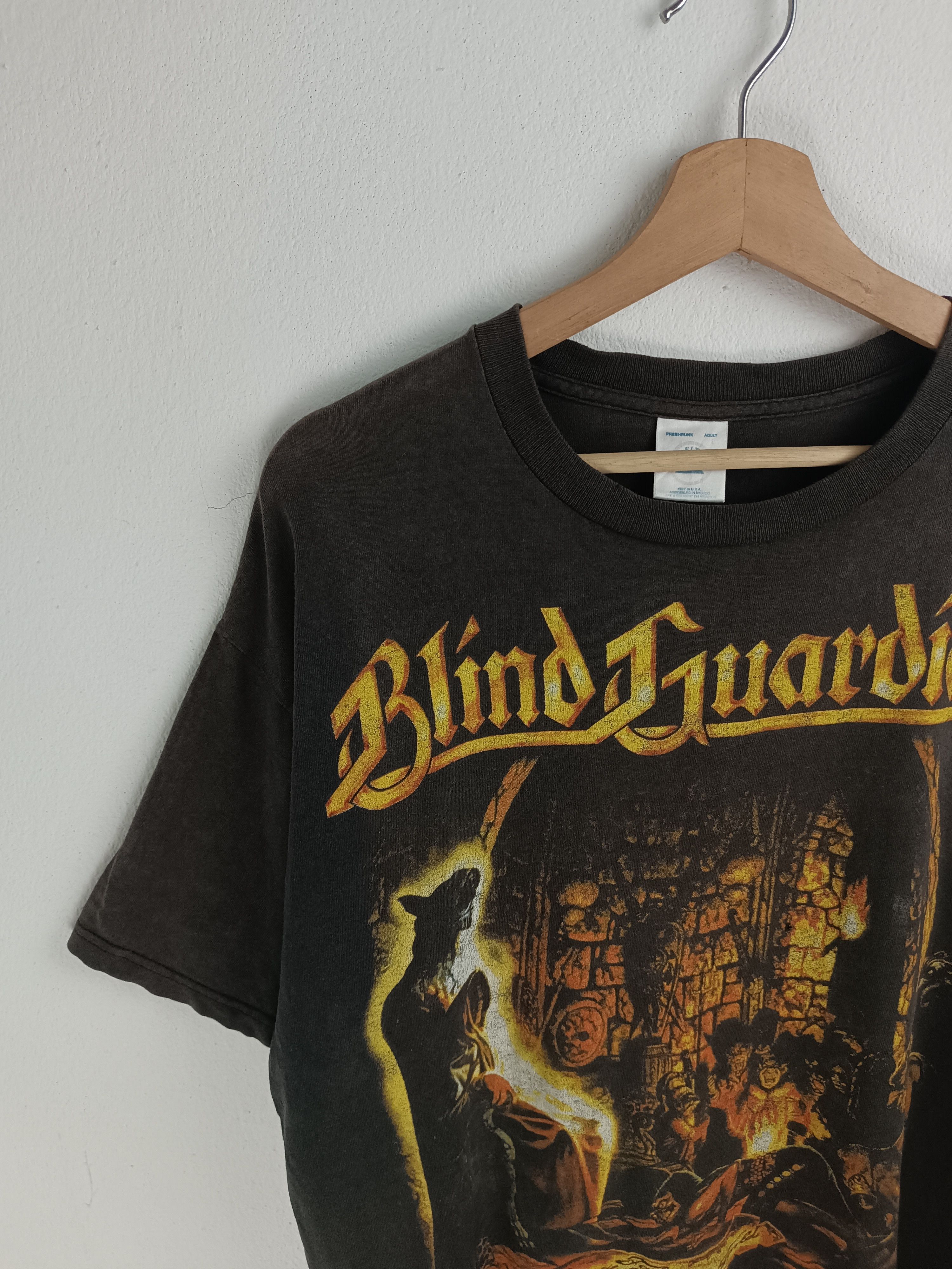 Band Tees VINTAGE '02 FADED BLIND GUARDIAN TEE (gamma ray hammerfall) Size US L / EU 52-54 / 3 - 4 Thumbnail