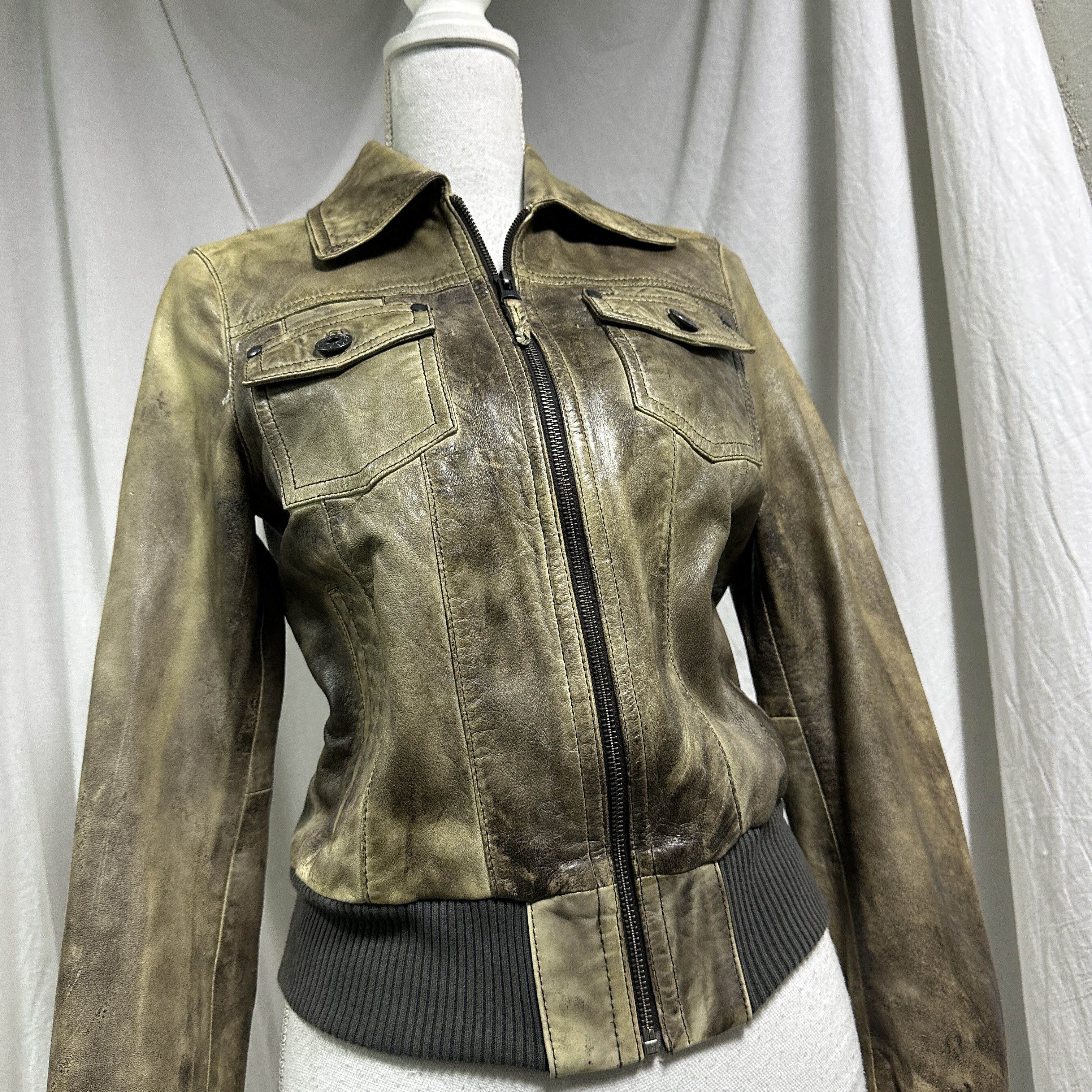Vintage Vintage Leather Biker Moto Fitted Washed Jacket 00s Size US S / EU 44-46 / 1 - 9 Thumbnail