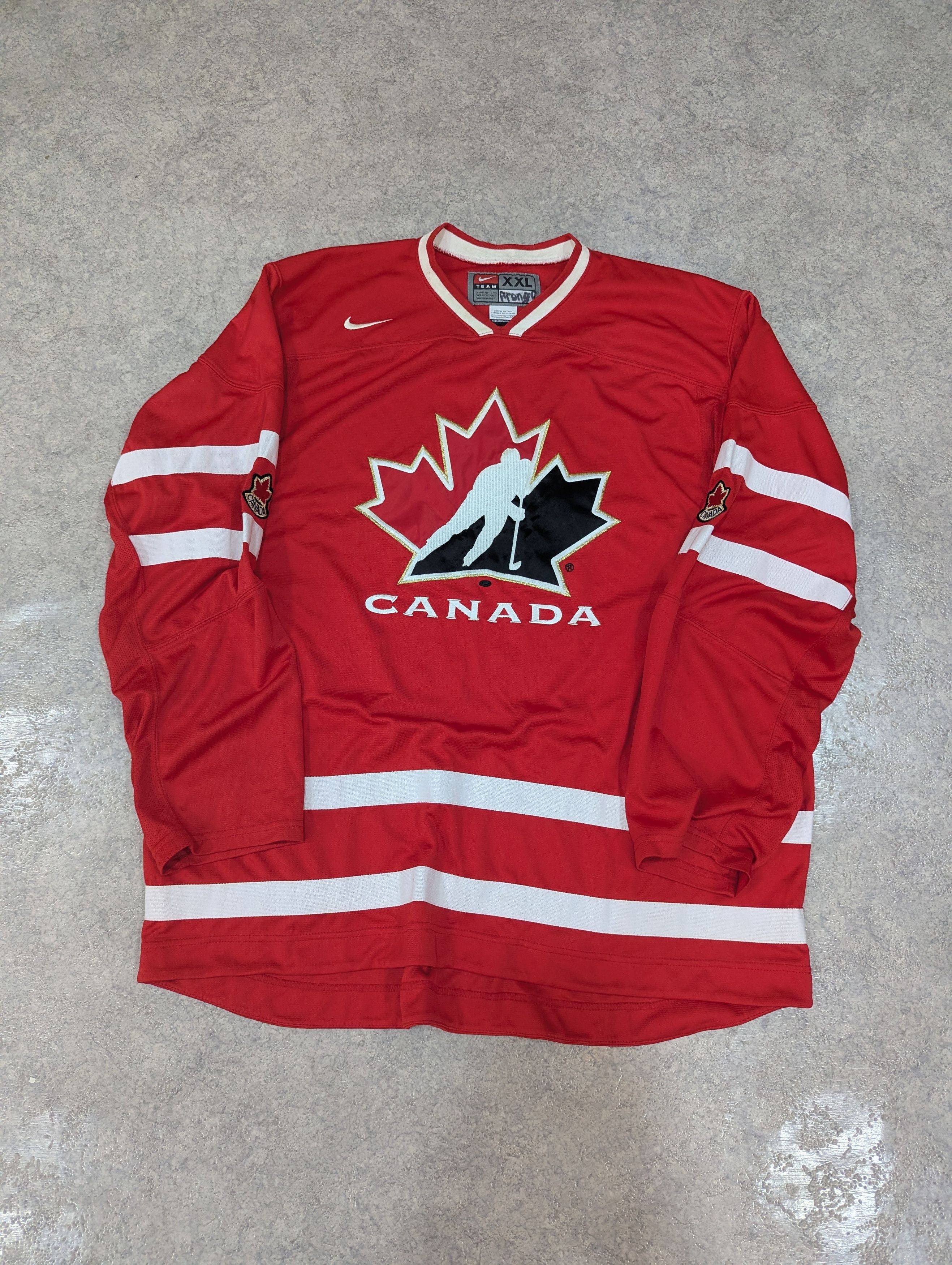 Nike Canada hockey team Size US XXL / EU 58 / 5 - 1 Thumbnail