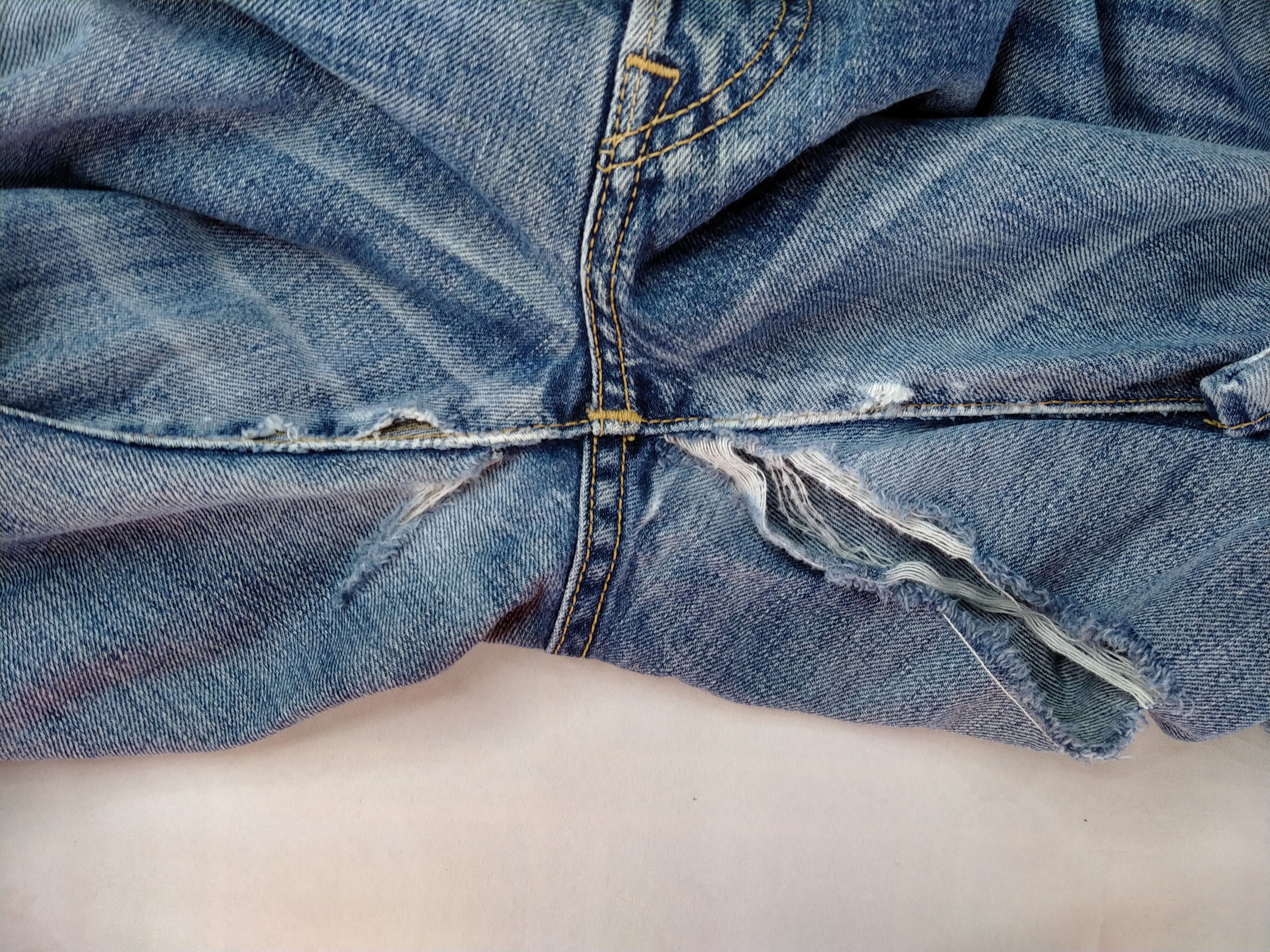 Japanese Brand Vintage Levi's 501 Distressed Denim 33x31.5 -JN135 Size US 33 - 17 Thumbnail