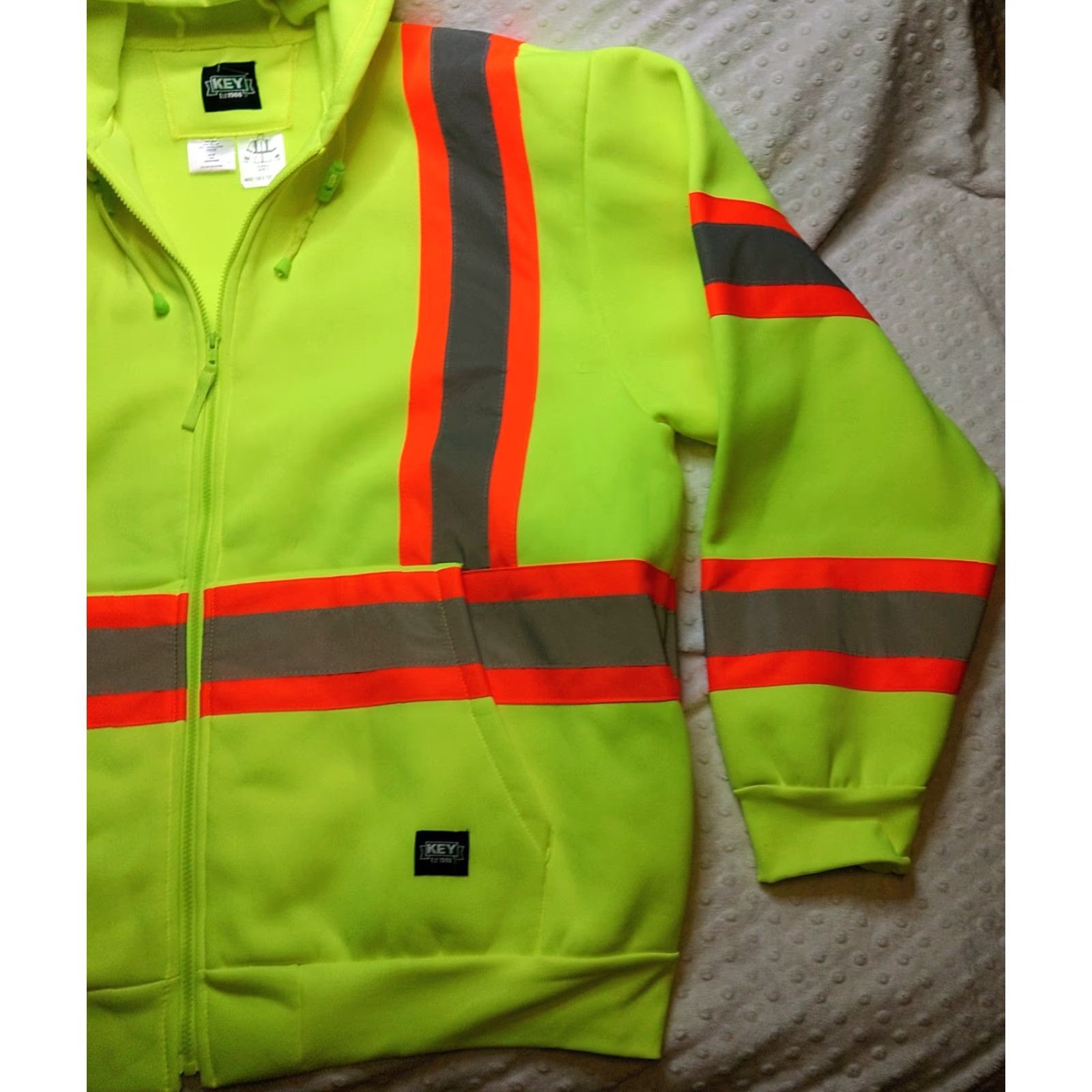 Vintage Key Safety Work Wear Hoodie Hi Visibility Reflective Mens 2XLT Yellow Hoodie Shirt Adult Mens 2XLT Yellow Size US XXL / EU 58 / 5 - 2 Thumbnail