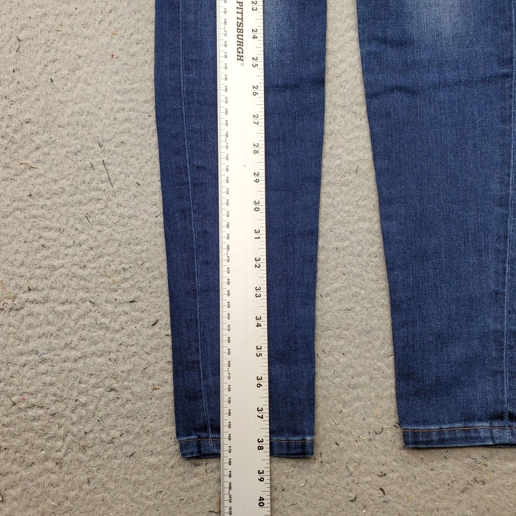 Vintage Joe's Jeans Womens Jeans Blue Denim Medium Wash Wiskered Streetwear Skinny Leg Size 25 Size 42" / US 20 - 3 Thumbnail