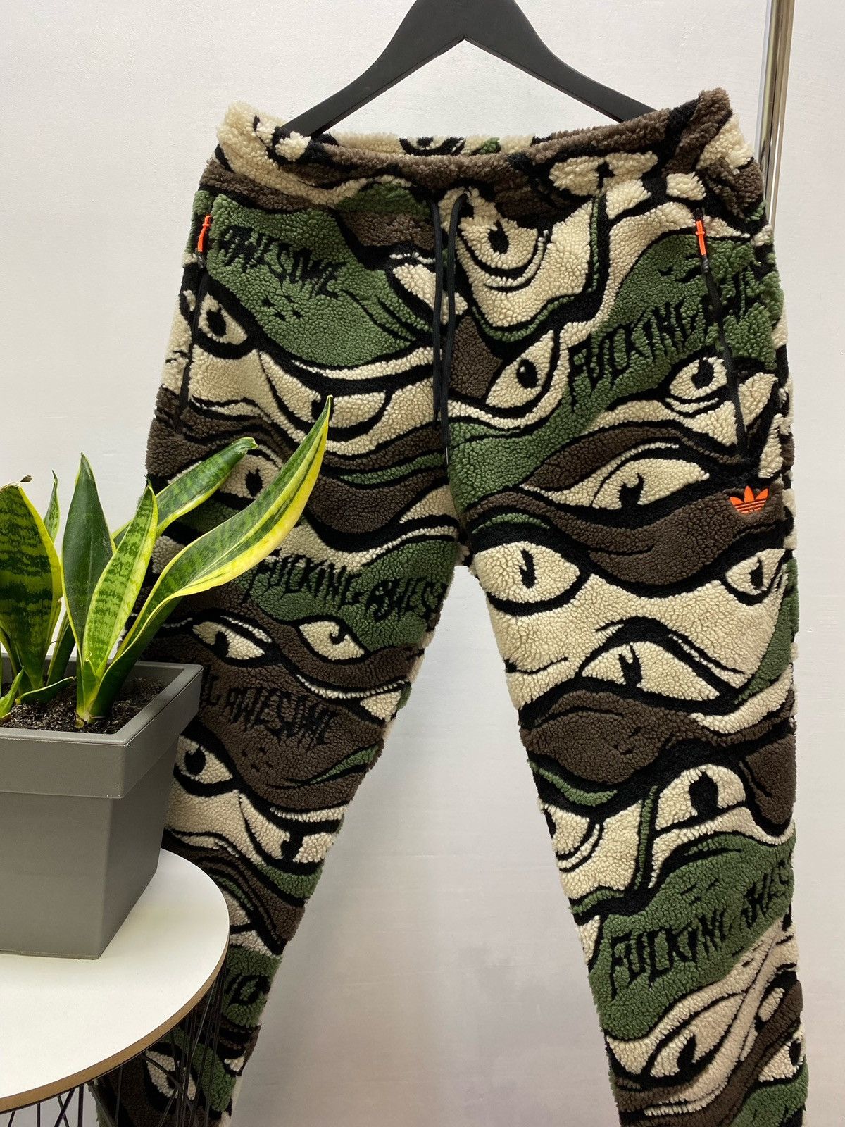 Adidas × Fucking Awesome Adidas x Fucking Awesome Sherpa Camouflage Pants M Size US 32 / EU 48 - 4 Thumbnail