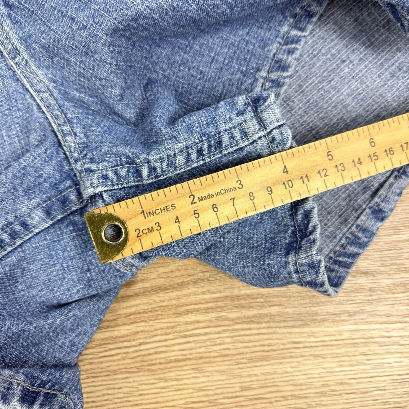Lee VINTAGE Lee Riders Shorts Womens 14M Blue High Rise Denim Jean Rear Buckle Clinch Short Women's 14M Blue Mom Rise Denim Lee Size 36" / US 14 / IT 50 - 6 Thumbnail