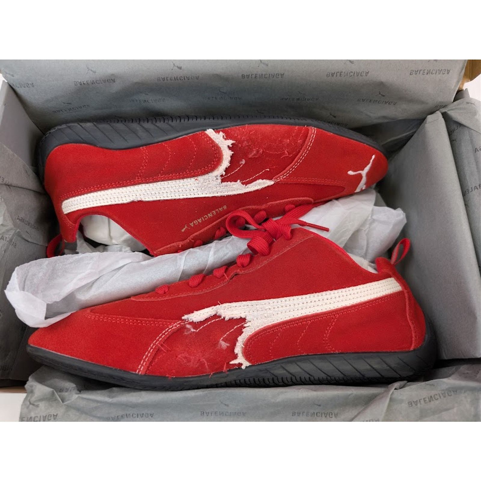 Balenciaga × Puma o1rshd1 Q:2 / Speedcat Destroyed Low Top Sneaker in Red Size US 12 / EU 45 - 21 Thumbnail