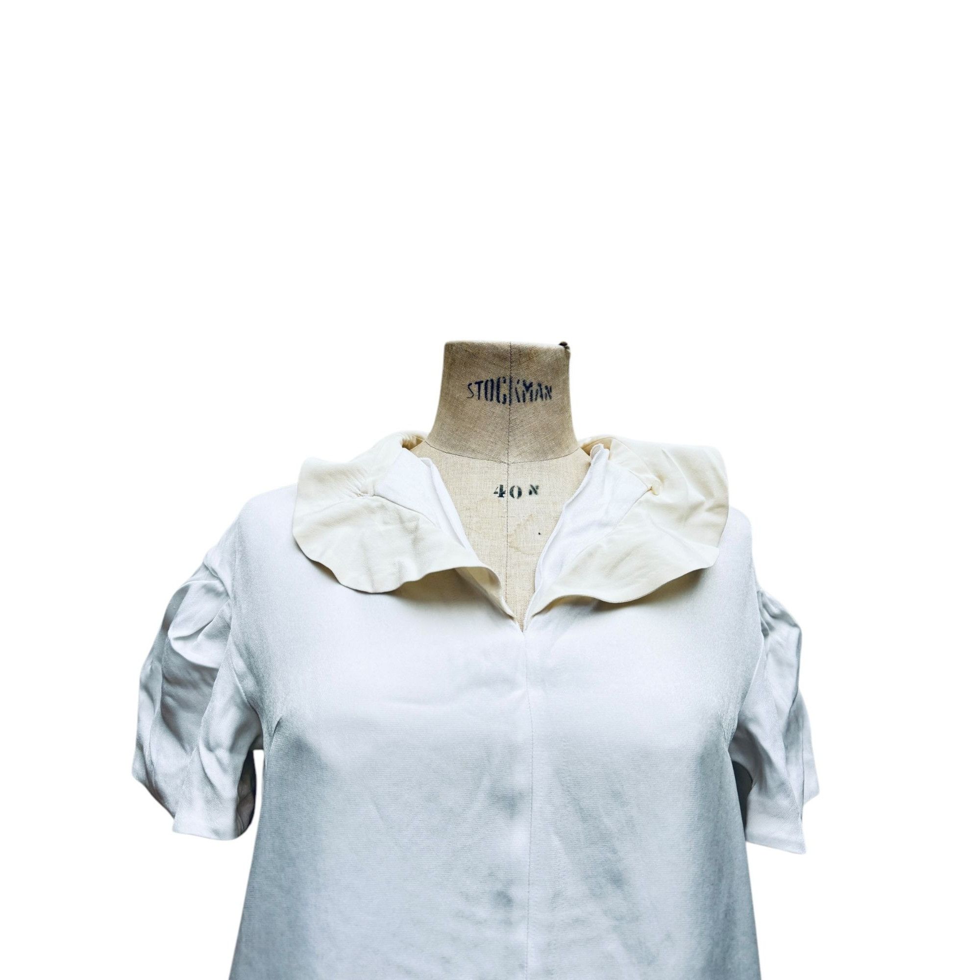 Miu Miu White viscose shirt with ruffled collar Size M / US 6-8 / IT 42-44 - 2 Thumbnail