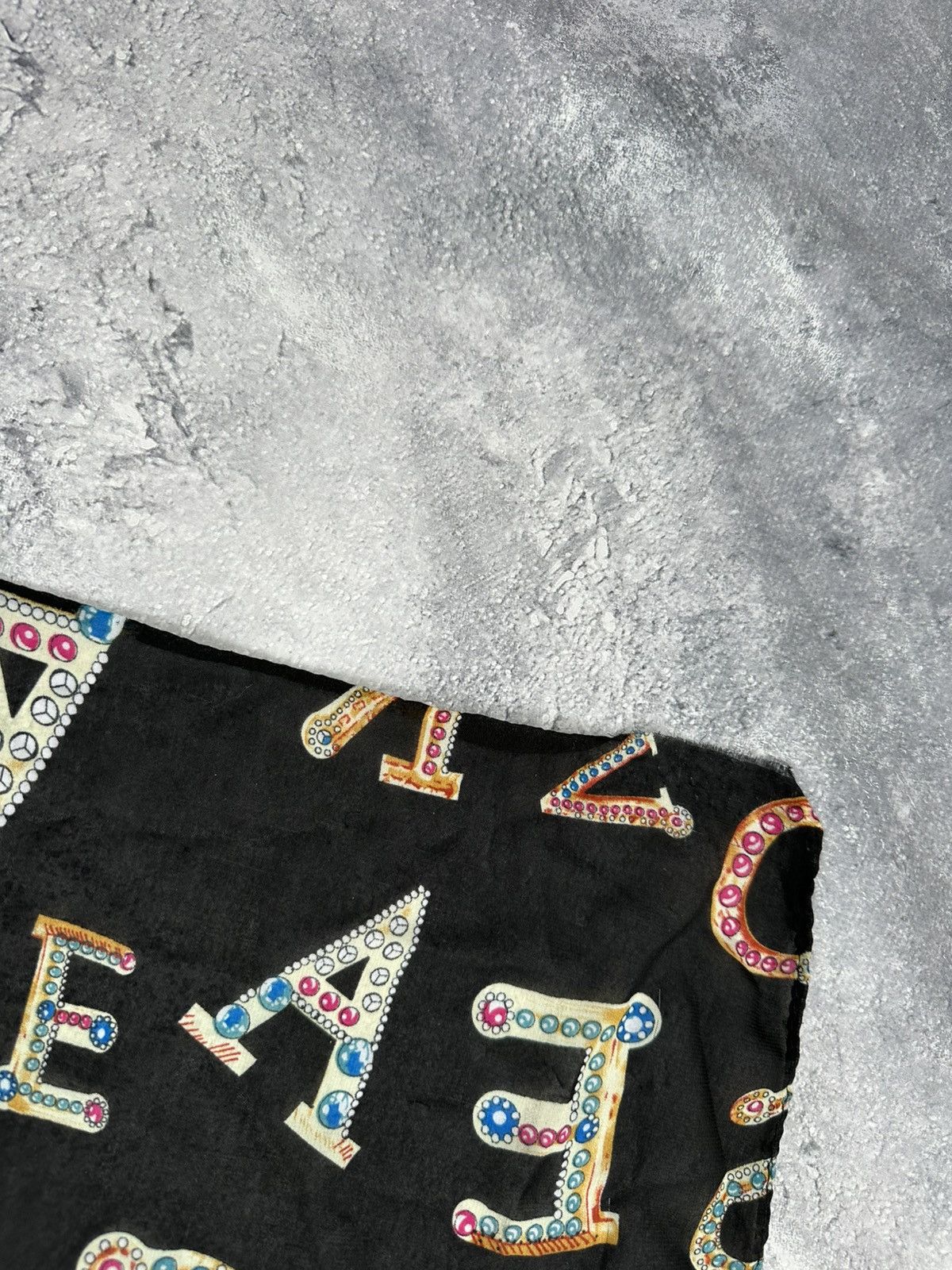 Versace Versace Vintage Silk Monogram Handkerchief Scarf Neckwear Size ONE SIZE - 14 Thumbnail