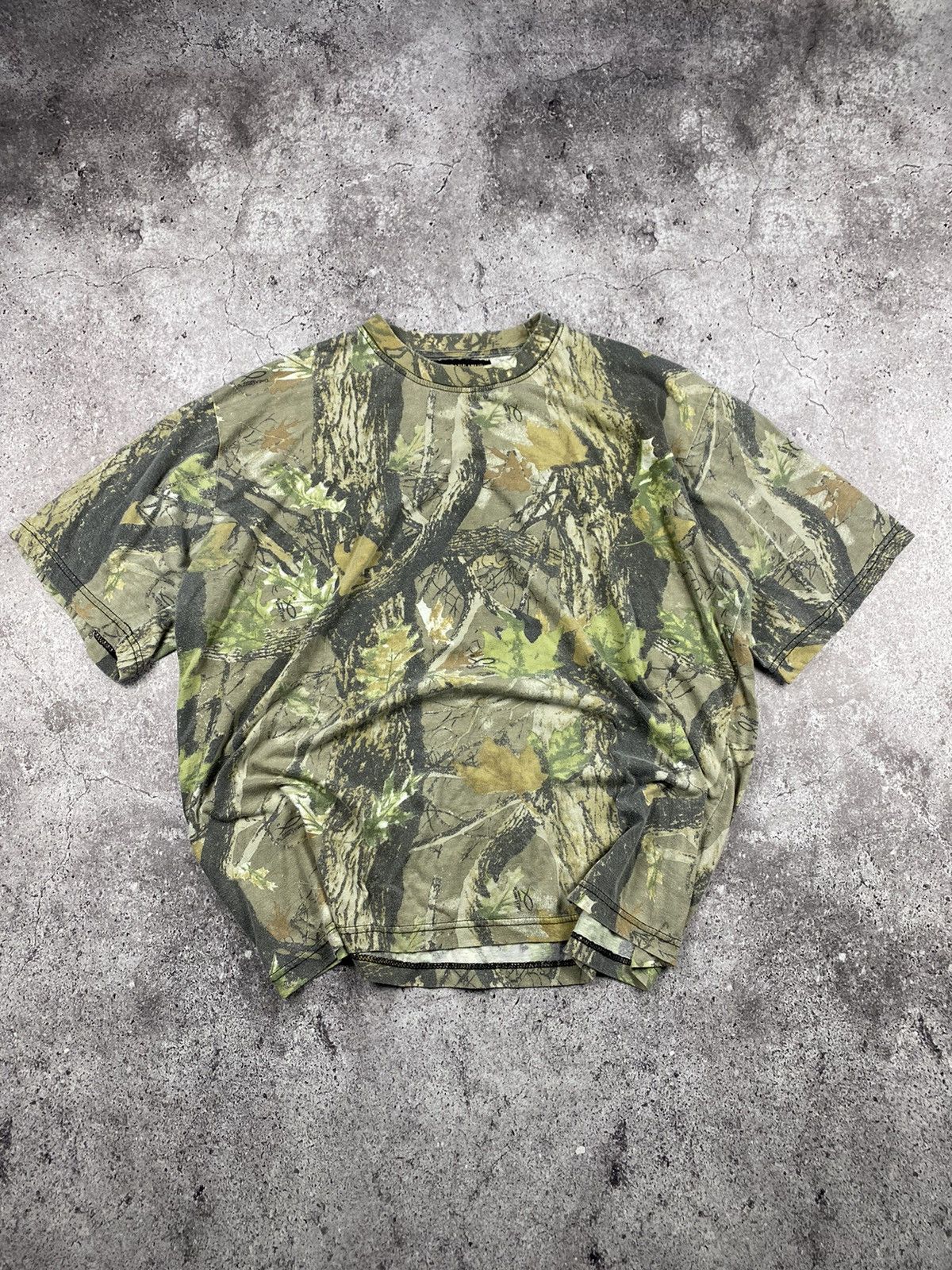 Realtree × Vintage Crazy vintage y2k realtree camo boxy baggy workwear skater Size US XL / EU 56 / 4 - 1 Thumbnail