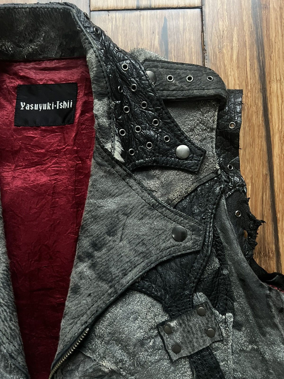 Yasuyuki Ishii Yasuyuki Ishii Leather Fur Variation Patchwork Biker Vest Size US M / EU 48-50 / 2 - 5 Thumbnail