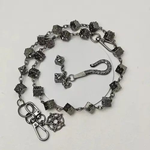 VIBE Retro Skull Dice Black Gun Plated Metal Wallet Chain Size ONE SIZE - 3 Thumbnail