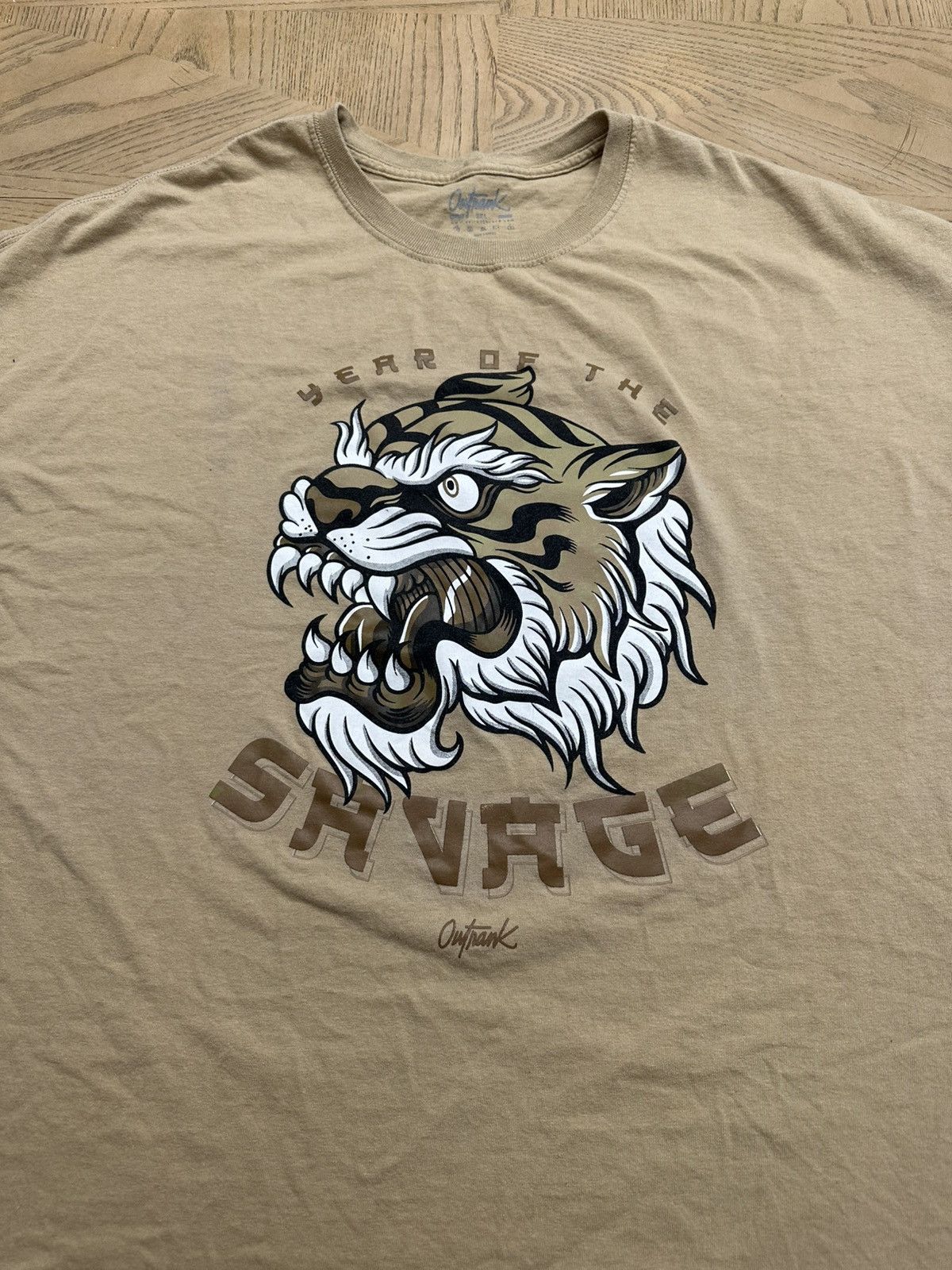 Other graphic t-shirt features a bold tiger head Size US XXL / EU 58 / 5 - 2 Thumbnail