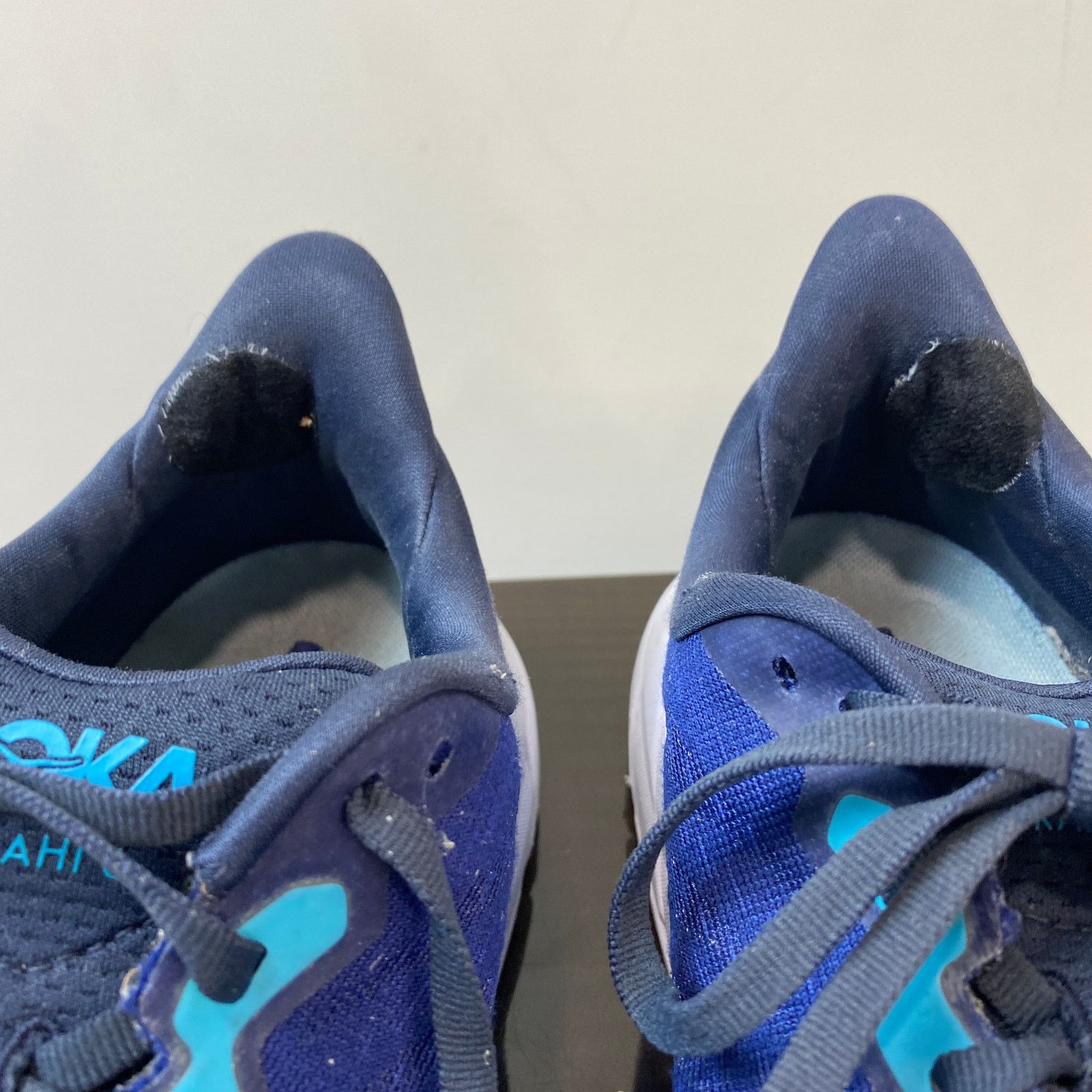 Hoka Hoka One One Arahi 6 Running Walking Sneakers Shoes 9.5D Size US 9.5 / EU 42-43 - 9 Thumbnail