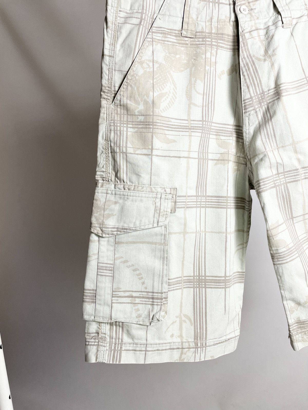 Other VINTAGE 👽 Quiksilver Flower Printed Cargo surfing Shorts Size US 30 / EU 46 - 6 Thumbnail