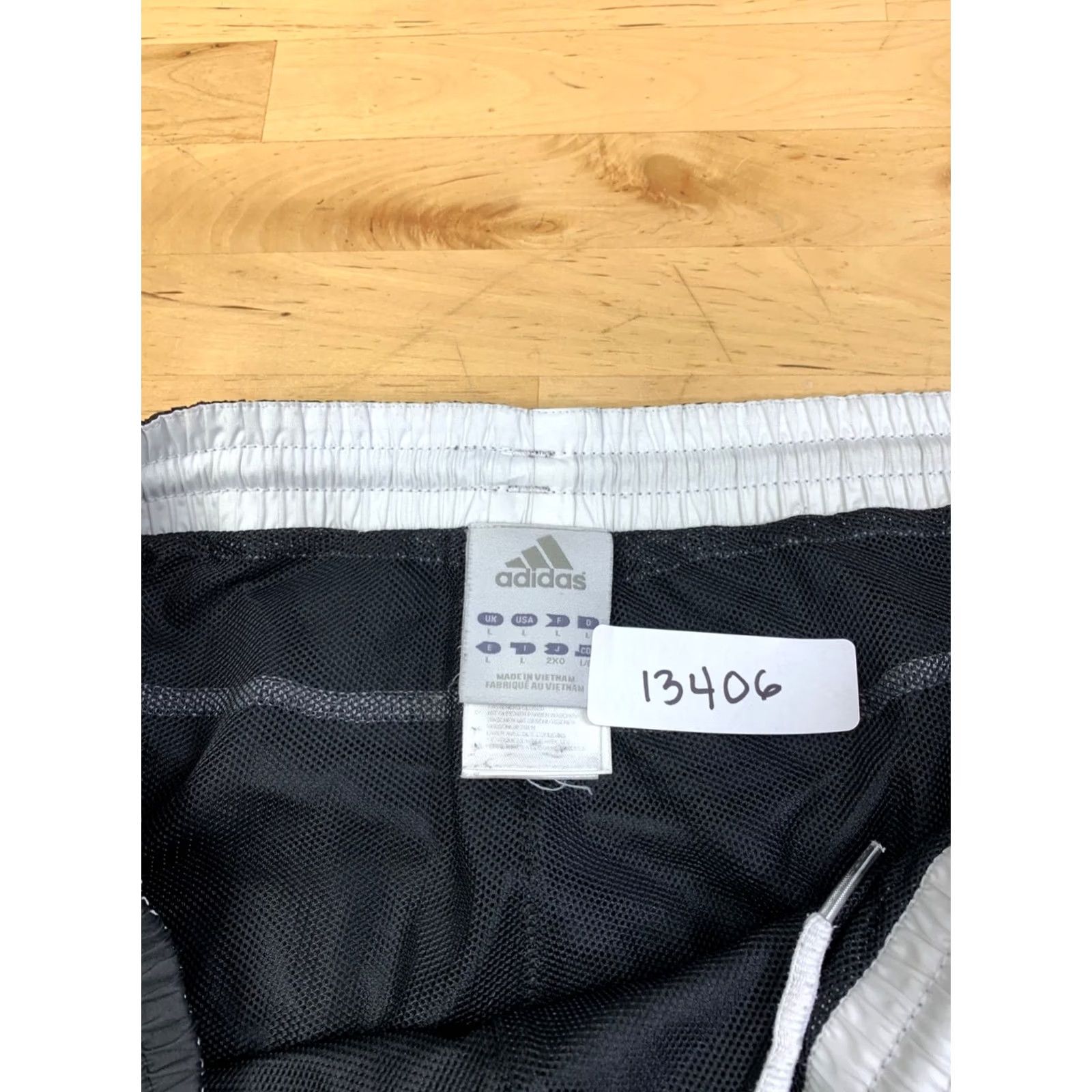 Adidas Adidas Track Pants Men L Black Drawstring Casual Lined Activewear Size US 33 - 2 Thumbnail