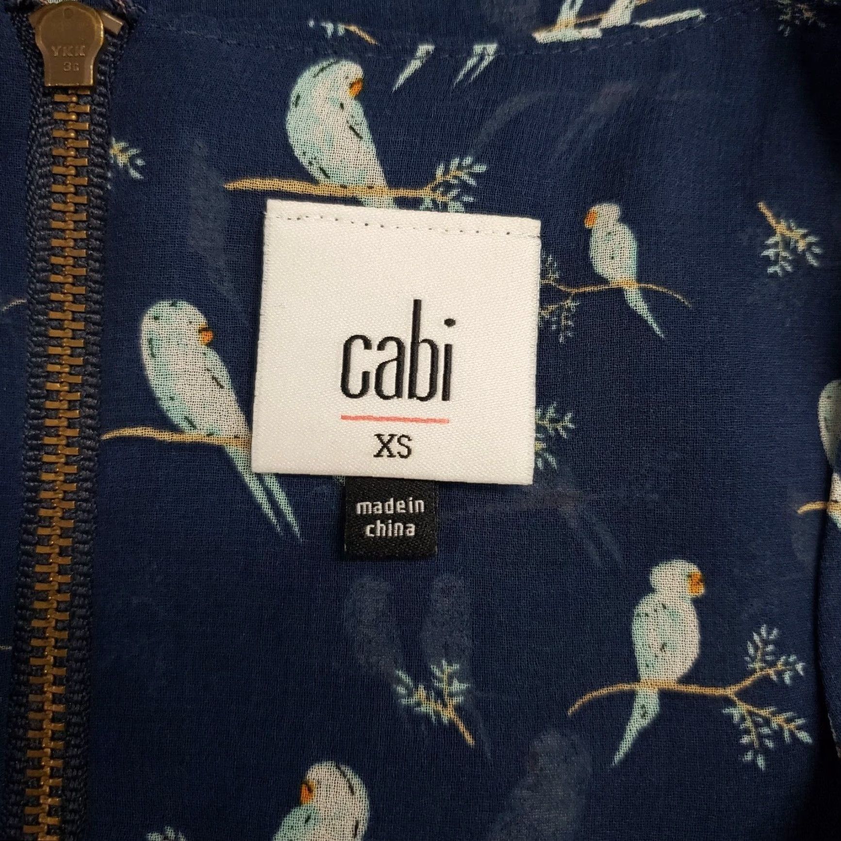 Vintage Cabi Blouse Womens XS Blue Chirp Bird Print Sleeveless Shirt Size XS / US 0-2 / IT 36-38 - 6 Thumbnail