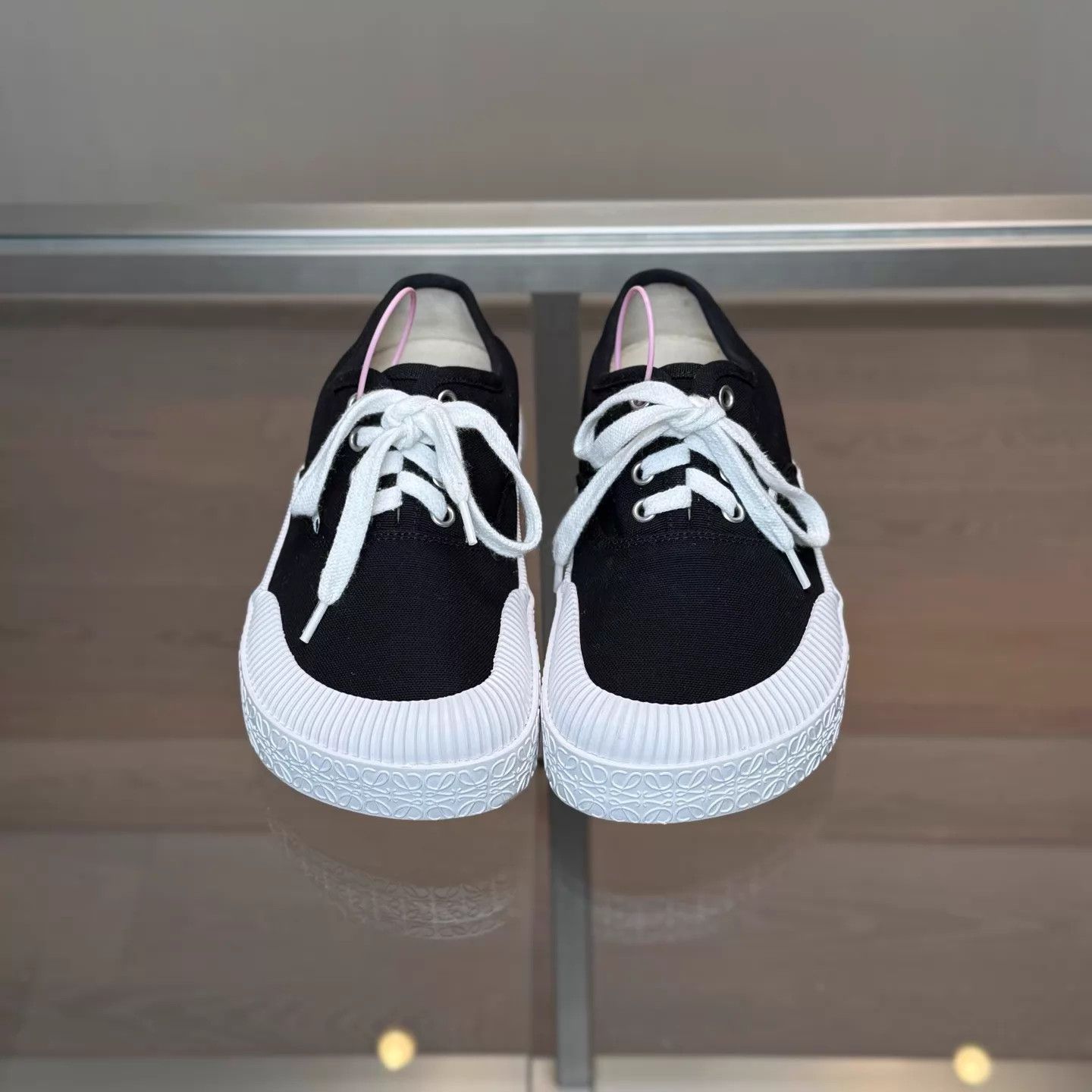 Loewe LOEWE Terra Vulca Chunky Panda 36 Size US 5.5 / IT 35.5 - 2 Thumbnail