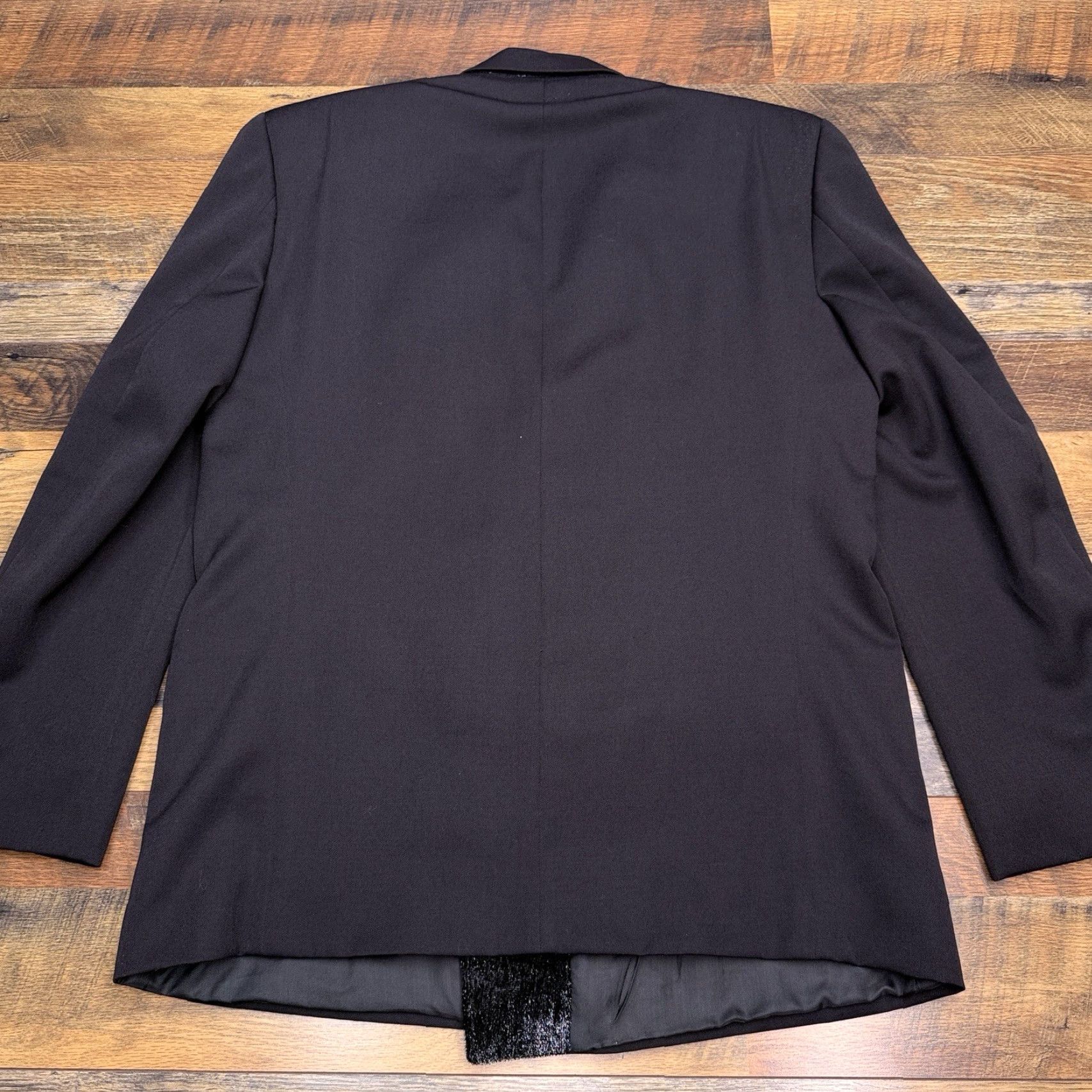 Pierre Cardin VINTAGE Pierre Cardin Tuxedo Suit Jacket Black Wool 42 Long Single-Breasted 6-Button Peak Lapel Mens Formal Wedding Classic 80s Size 42R - 2 Thumbnail