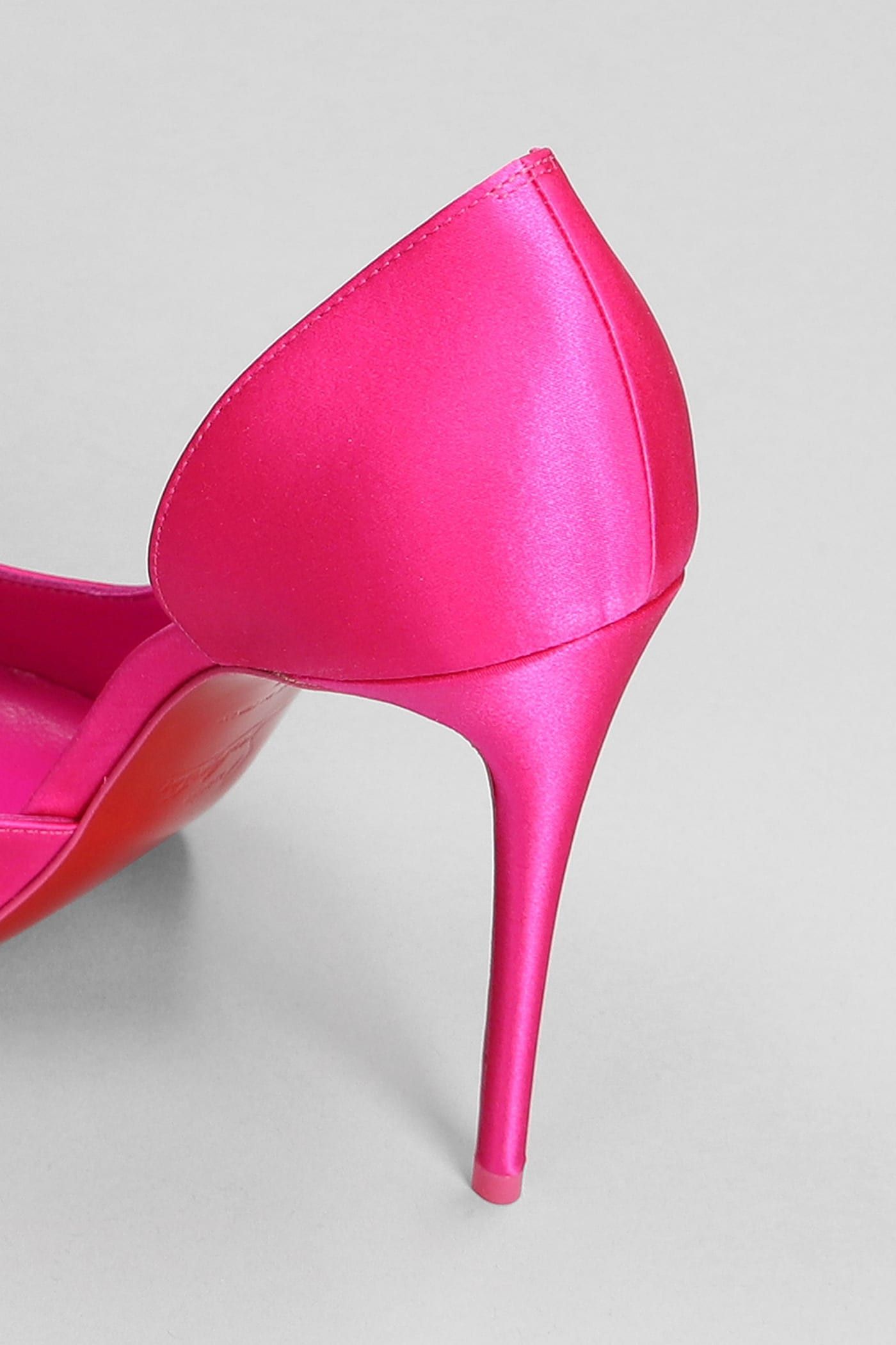 Christian Louboutin o1s1wg110924 Iriza Crepe Pumps in Pink Size US 10 / IT 40 - 7 Thumbnail