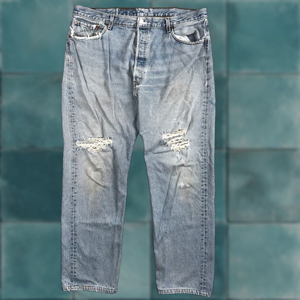 Levi's Levis 501 Vintage 90s Mexico Straight Leg Jeans 40x32 Light Wash Y2K Act 38x30 Size US 40 / EU 56 - 1 Thumbnail