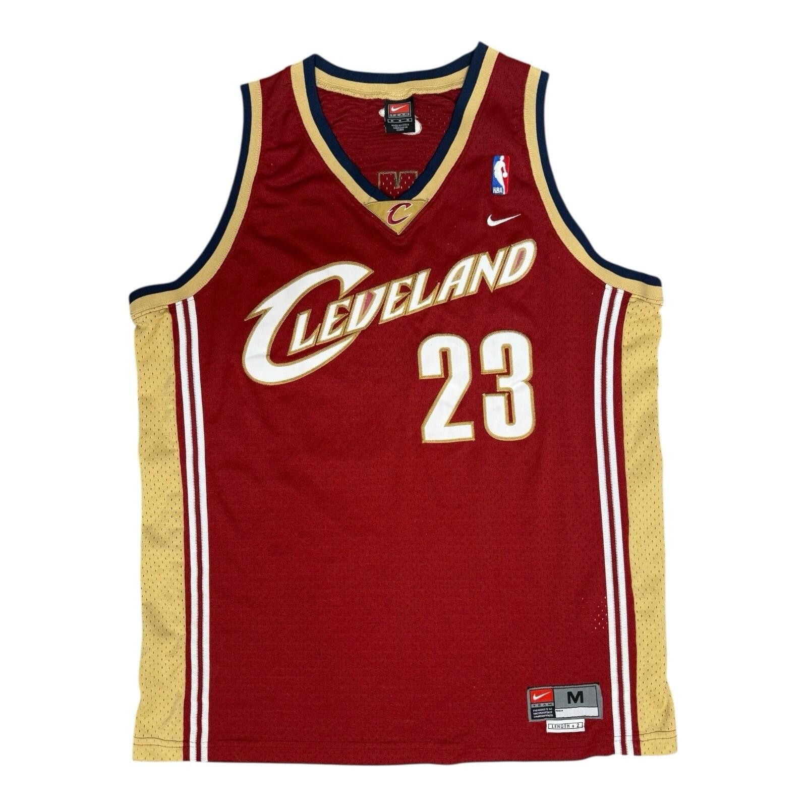 Nike 2003 Nike Lebron James Cleveland Cavaliers Jersey Swingman M Size ONE SIZE - 1 Thumbnail