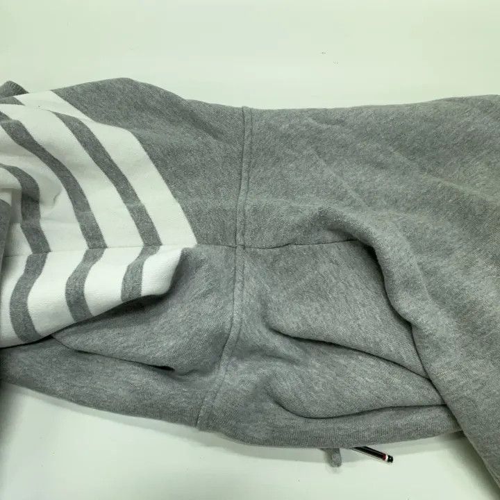 Thom Browne Thom Browne Classic Striped Gray Casual Shorts -2507 Size US 26 / EU 42 - 9 Thumbnail