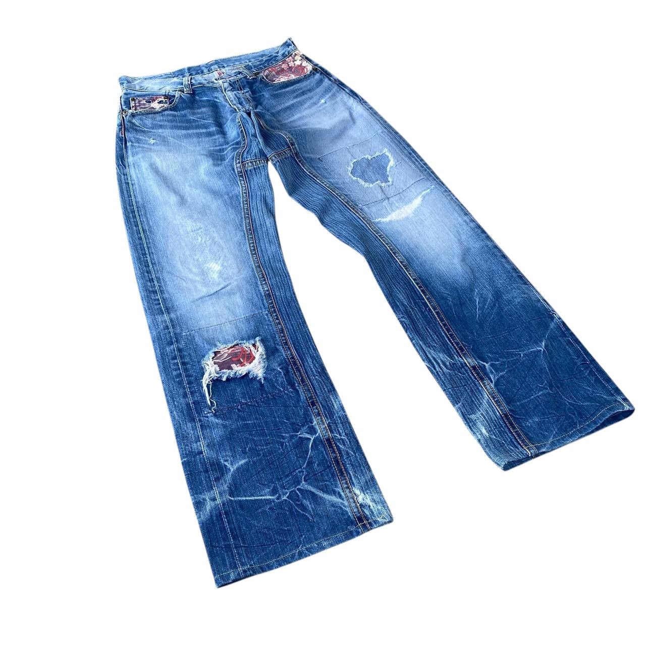 Eternal W29 EXTERNAL JAPAN DISTRESSED THUNDERSTORM MARK FADED BLUE Size US 30 / EU 46 - 2 Thumbnail