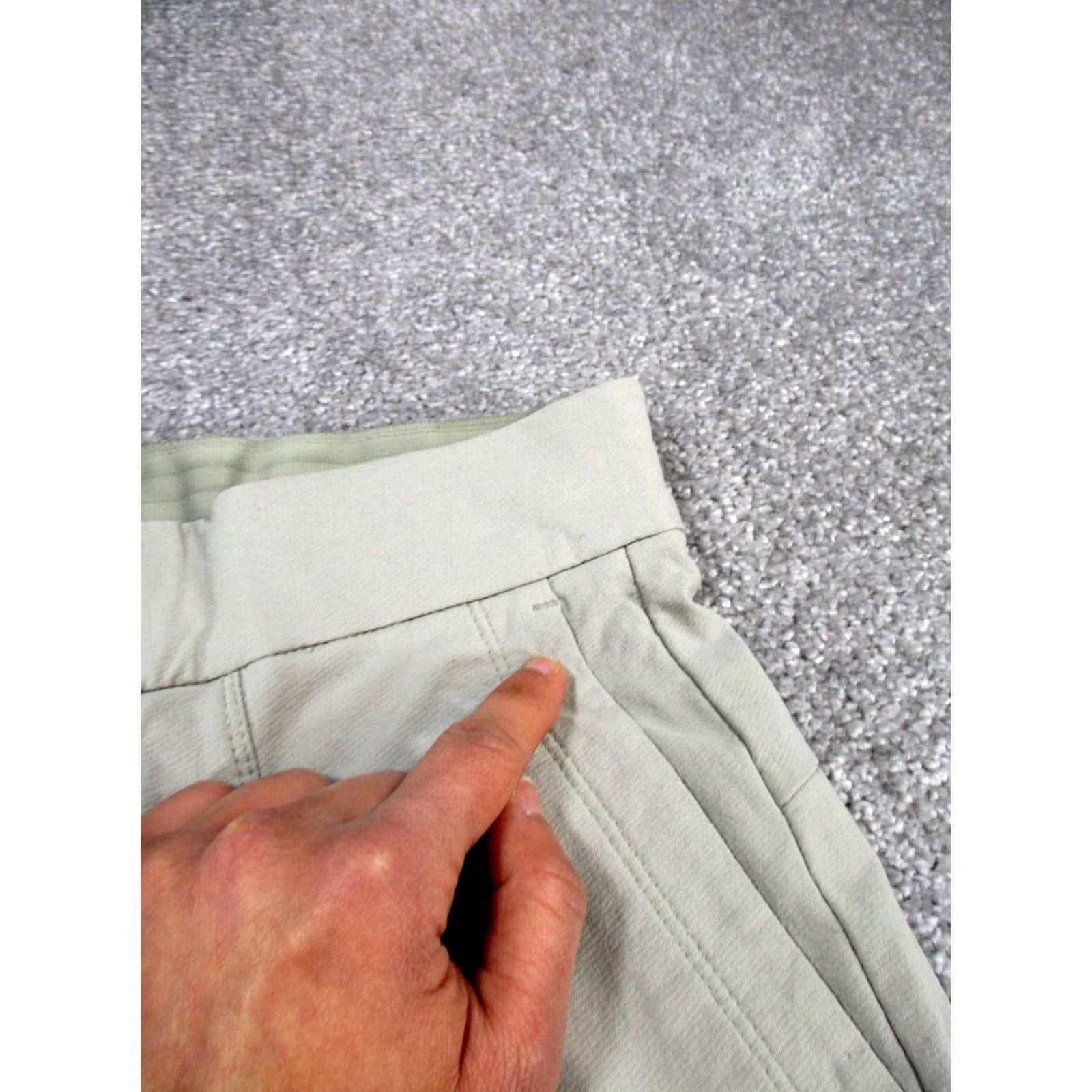 Athleta Athleta Pants Womens 2 Wander Stash Skinny Beige Knit Nylon Spandex Read Size 26" / US 2 / IT 38 - 4 Thumbnail