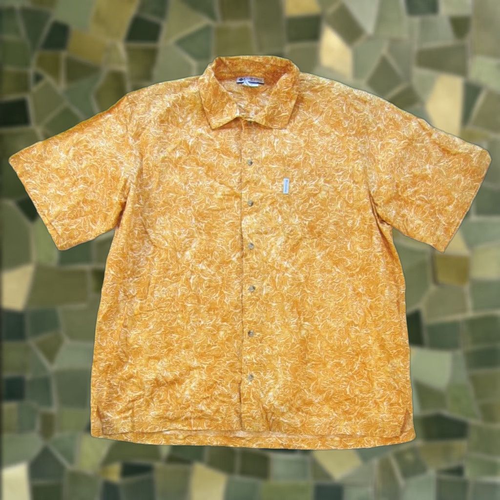 Vintage Columbia Hawaiian Button-Up Shirt Men XL Yellow 100% Cotton Short Sleeve Fish Pattern Hawaiian Shirt Men XL Size US XL / EU 56 / 4 - 1 Thumbnail
