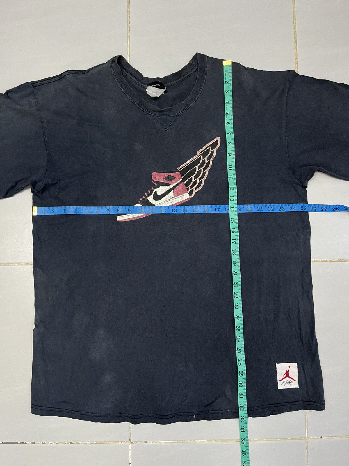 Nike Vintage Y2K Air Jordan Wings big logo t-shirt Size US XL / EU 56 / 4 - 13 Thumbnail