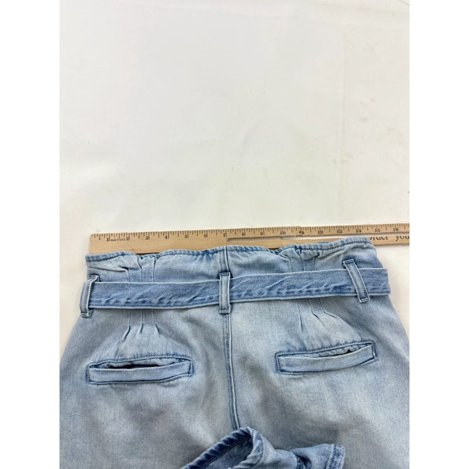 American Eagle Outfitters American Eagle Outfitters Shorts Womens 10 Blue Faded Denim Paperbag Mom Button Fly Inseam 3 in Stretch Pockets Casual Summer Spring Regular Womens Size 32" / US 10 / IT 46 - 6 Thumbnail