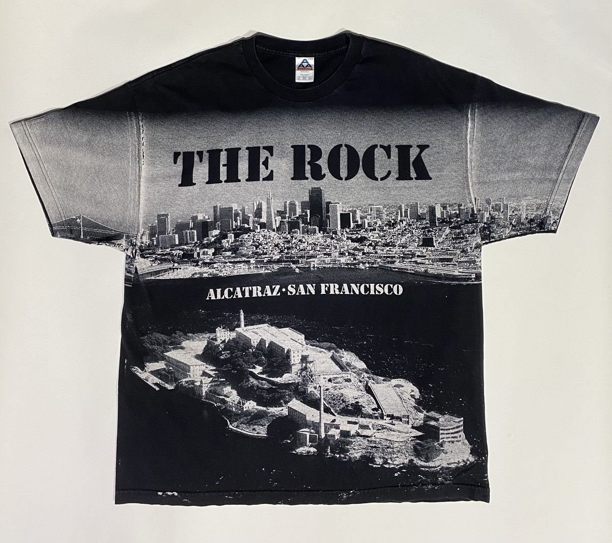 Vintage The Rock Alcatraz AOP- double sided graphic (size XXL) Size US XXL / EU 58 / 5 - 3 Thumbnail
