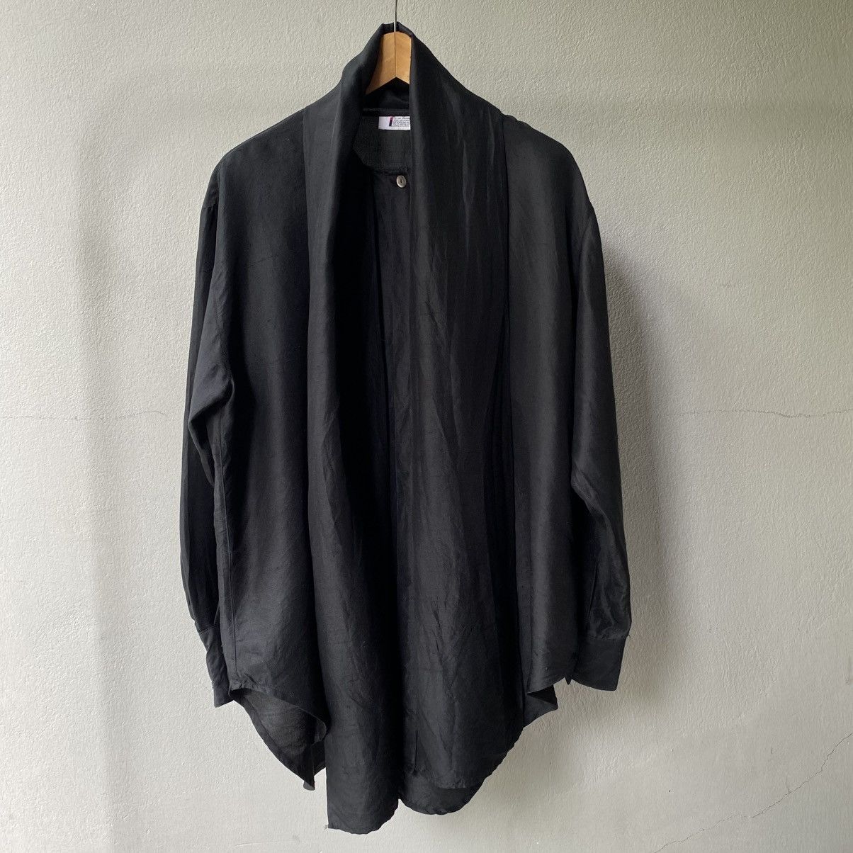 Issey Miyake IS Issey Miyake Black Silk Long Sleeve Bow Tie Collar Shirt Size XL / US 12-14 / IT 48-50 - 2 Thumbnail