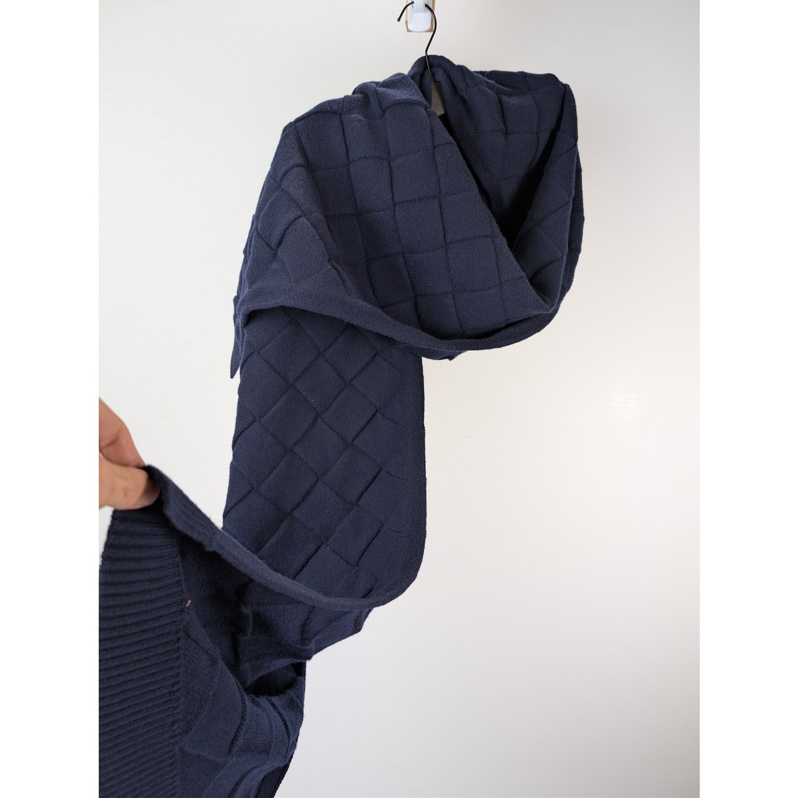 Bottega Veneta o1rshd1 Size: OS / MW Wool Interccio 3D Scarf in Navy Size ONE SIZE - 5 Thumbnail